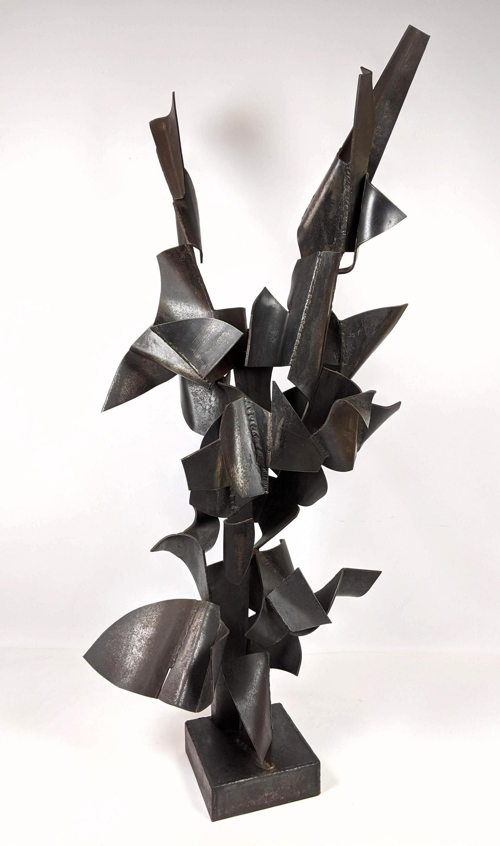 GERALD DiGIUSTO Hot Rolled Steel Sculpture 1961.: GERALD DiGIUSTO Hot Rolled Steel Sculpture 1961. Three of a Group. Unsigned. -- Dimensions: H: 42 inches: W: 20 inches: D: 8 inches ---