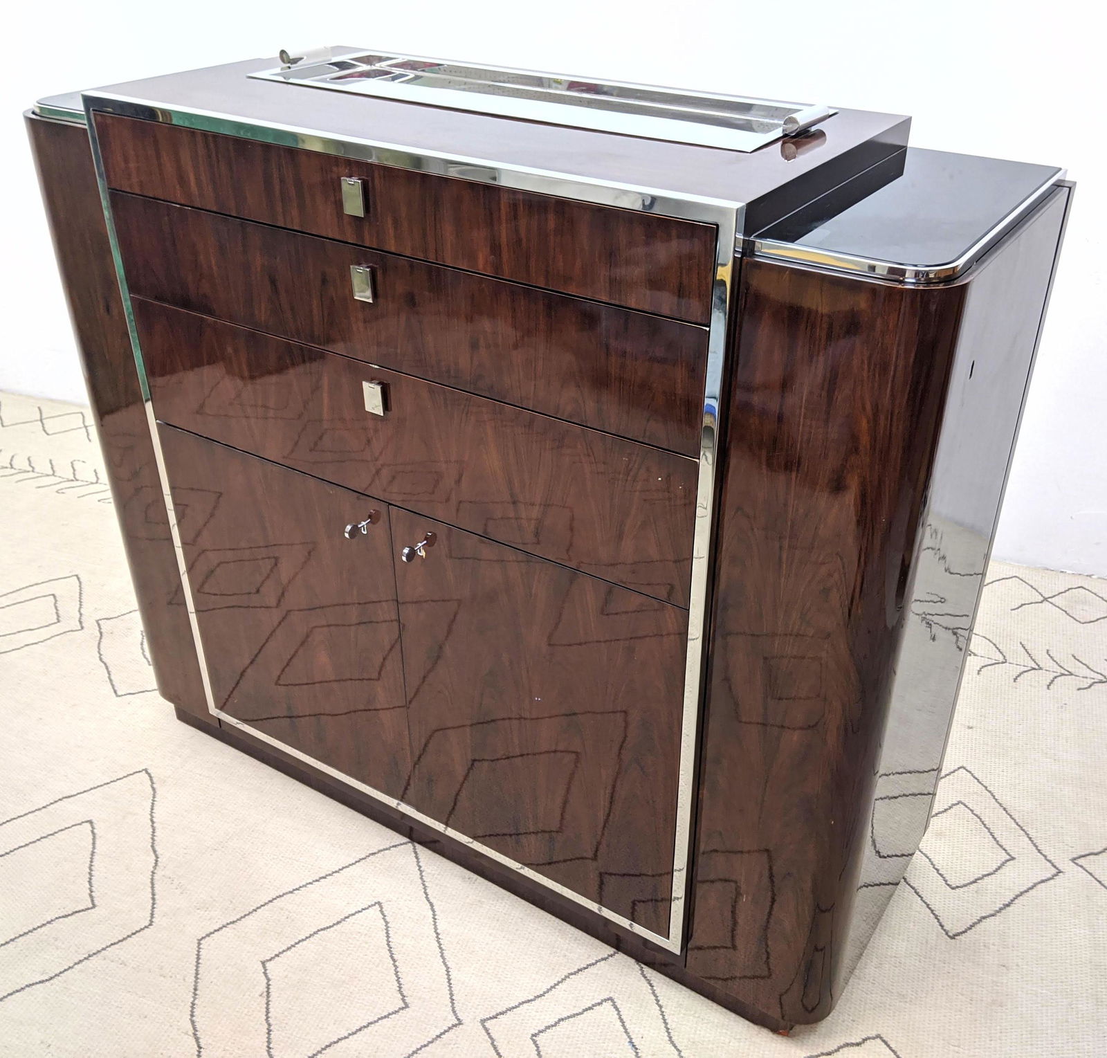 RALPH LAUREN Art Deco Style Bar Cabinet. High polish Ca (1 of 19)