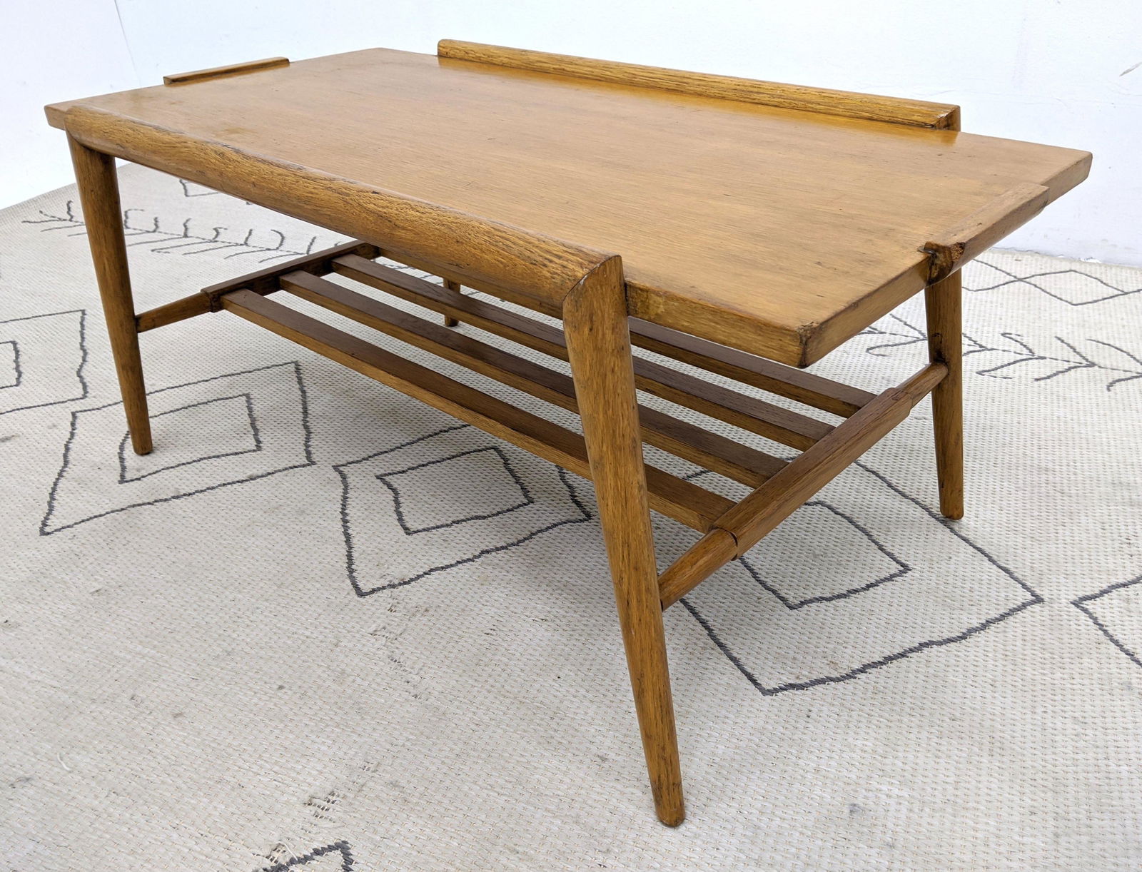 MERSMAN Mid Century Modern Coffee Cocktail Table.: MERSMAN Mid Century Modern Coffee Cocktail Table. -- Dimensions: H: 16 inches: W: 34.5 inches: D: 19 inches ---