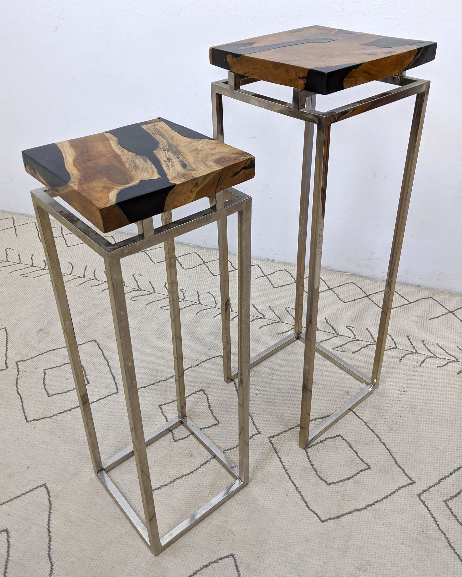 2pcs Decorative Pedestal Tables. Exotic wood tops. (1 of 10)