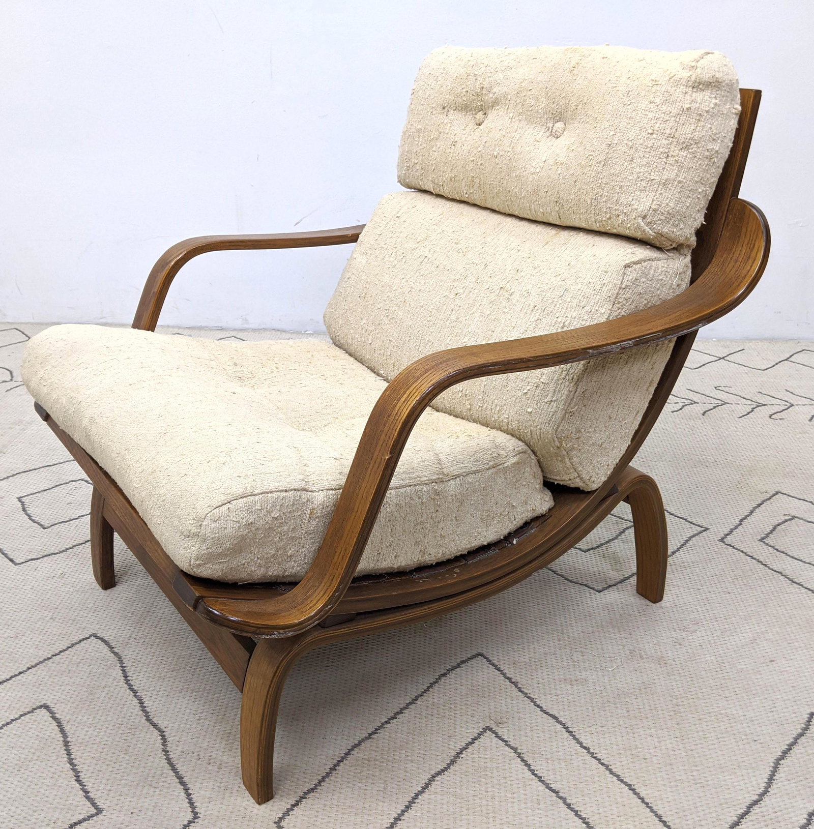Mid Century Modern Molded Wood Lounge Chair with Contin: Mid Century Modern Molded Wood Lounge Chair with Continuos. -- Dimensions: H: 31 inches: W: 27 inches: D: 32 inches ---