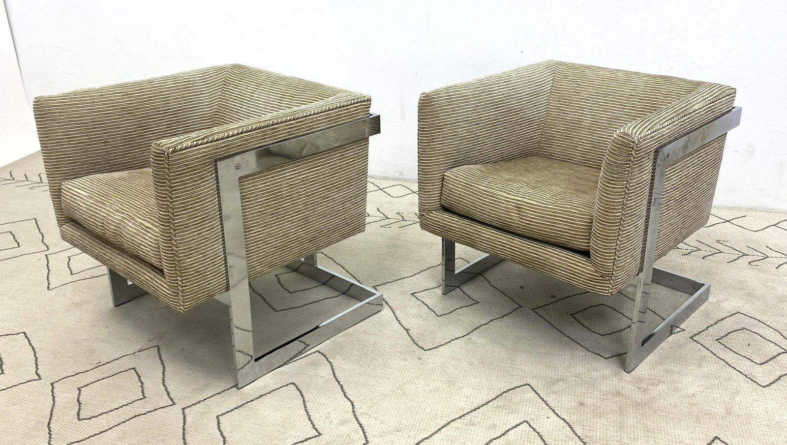 Pr MILO BAUGHMAN T-Back Chairs.  THAYER COGGIN.  Flat c (1 of 11)