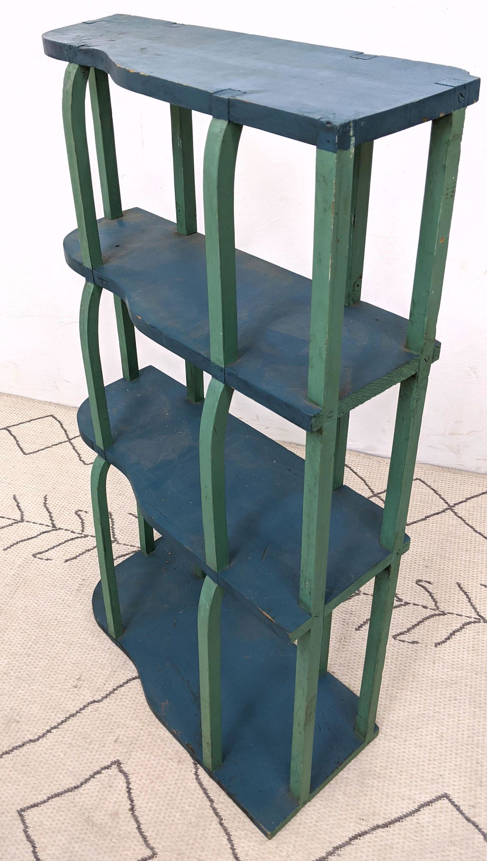 Vintage Painted Shelf with Shaped End and a Flat End fo (1 of 8)