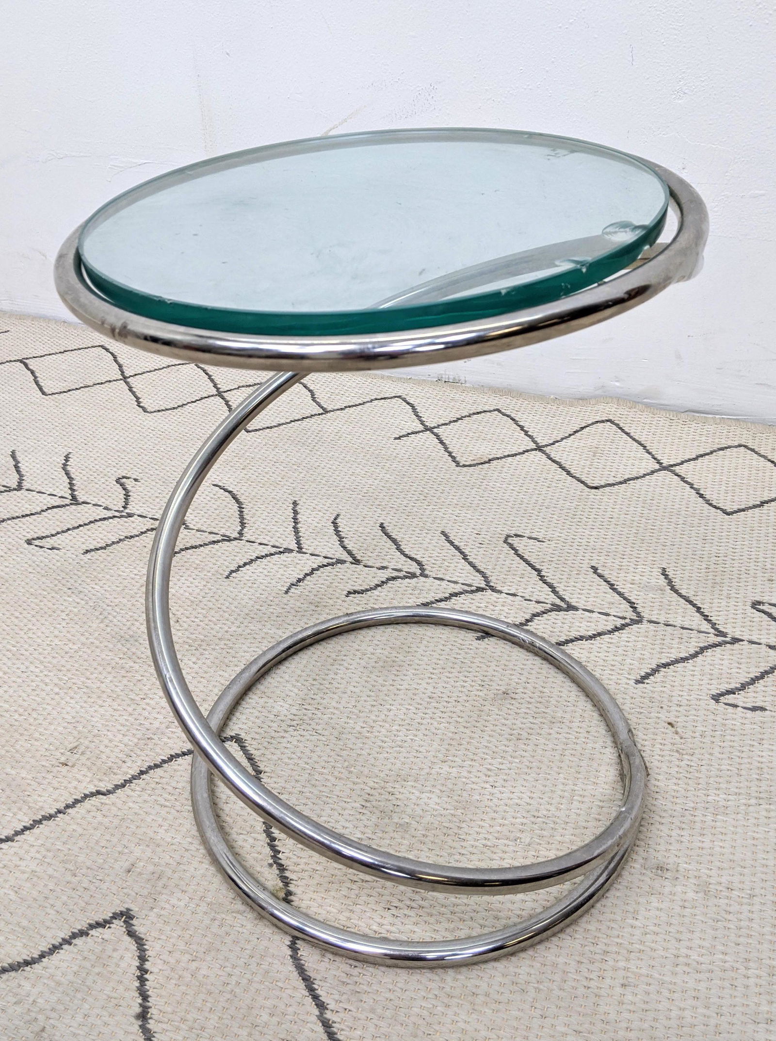 PACE Spiral Spring Table with Glass Top. (1 of 8)