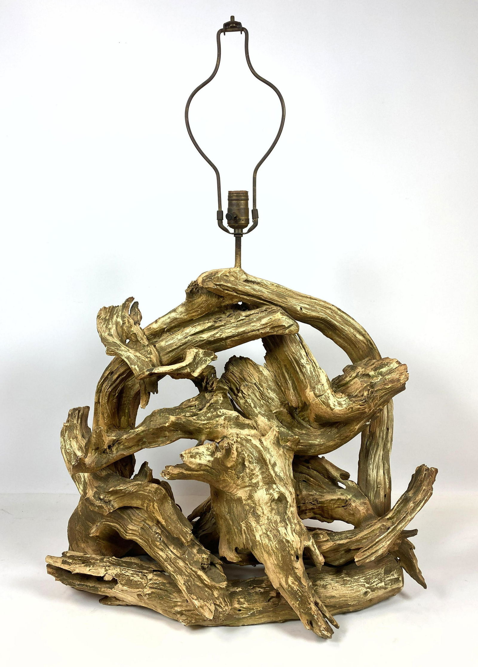 Large Natural Driftwood Table Lamp. (1 of 14)