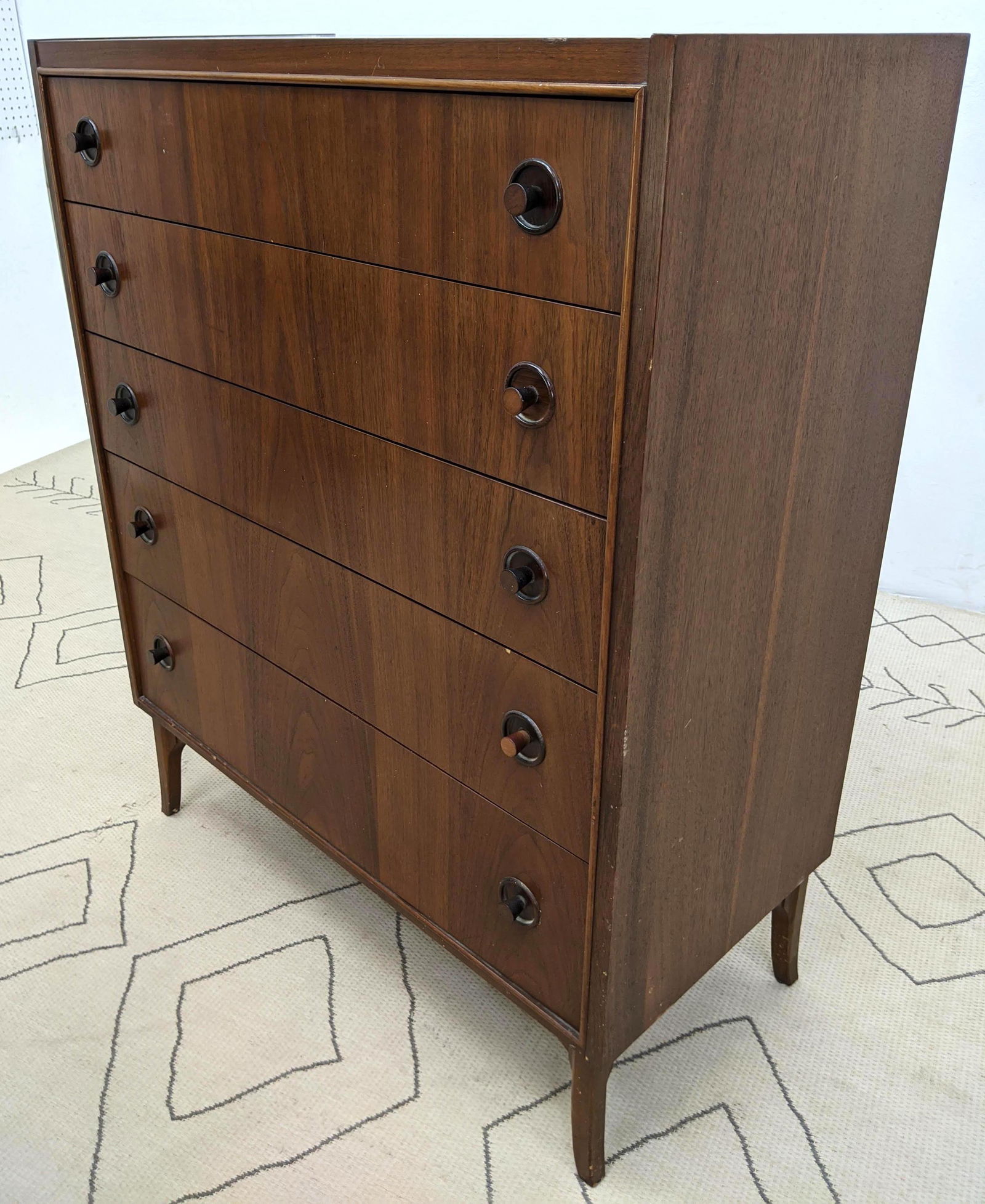 Kroehler 5 drawer dresser deals