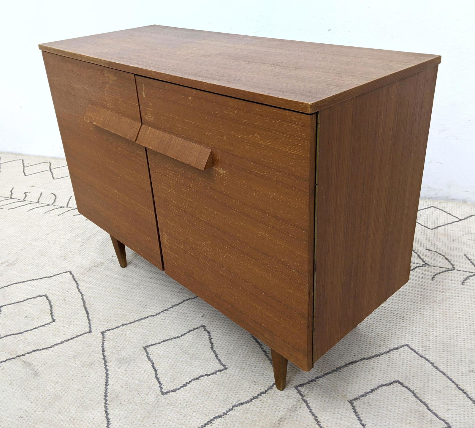 Mid Century Modern Teak 2 Door Cabinet with Wood Pulls. (1 of 14)