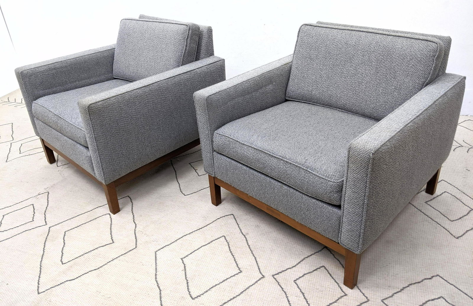 Pair STEELCASE Club Lounge Chairs.  Wood Bases. (1 of 13)