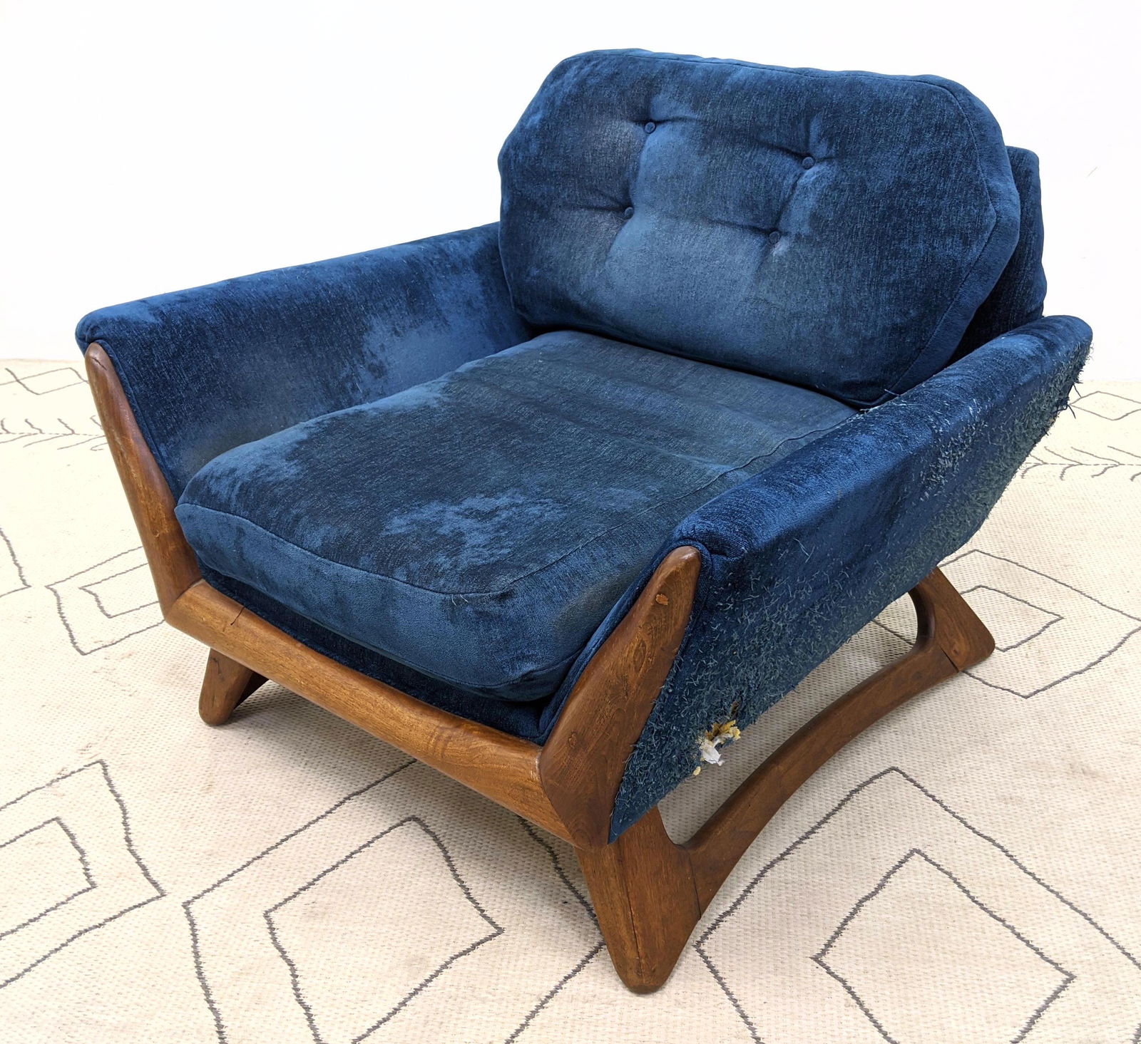 Adrian Pearsall Attributed Lounge Chair.  American Mode (1 of 16)