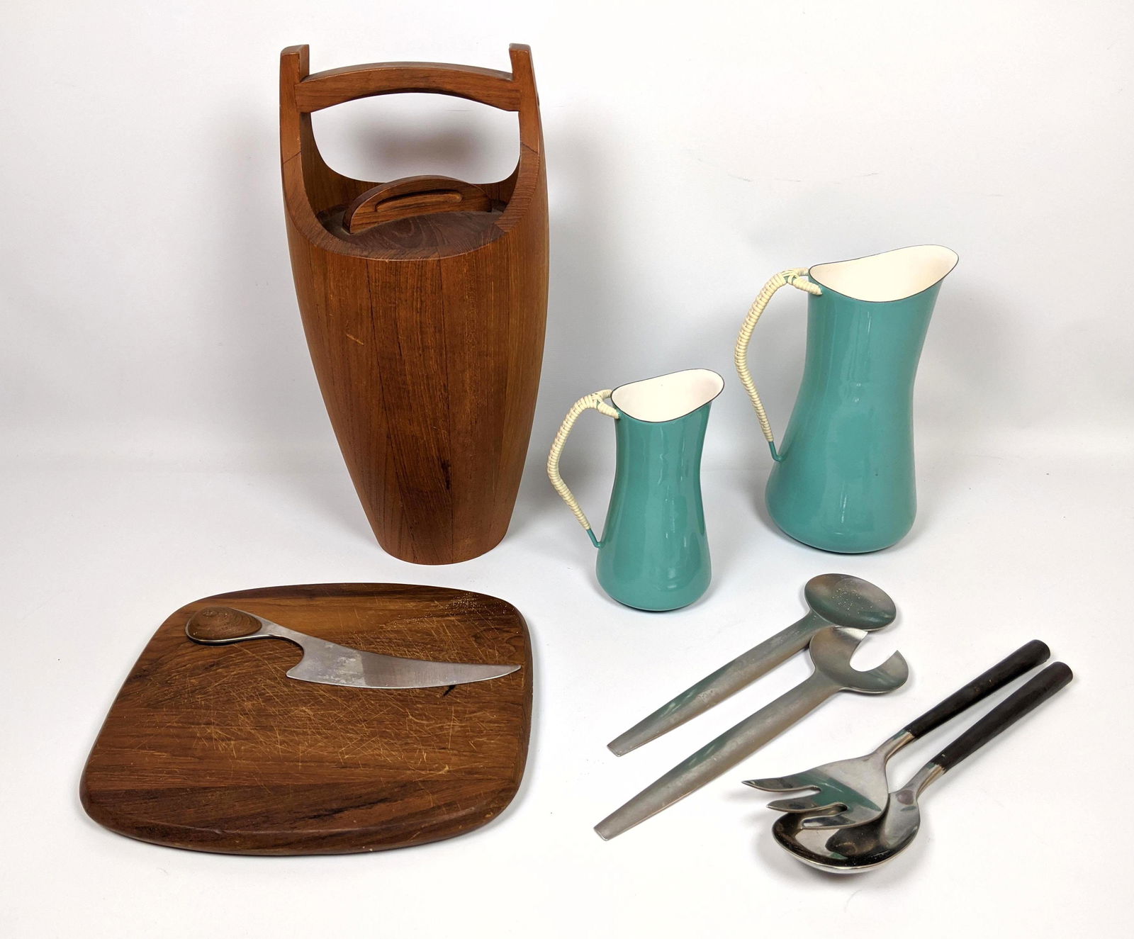 Dansk teak Ice bucket and stainless serving pieces, cut (1 of 20)