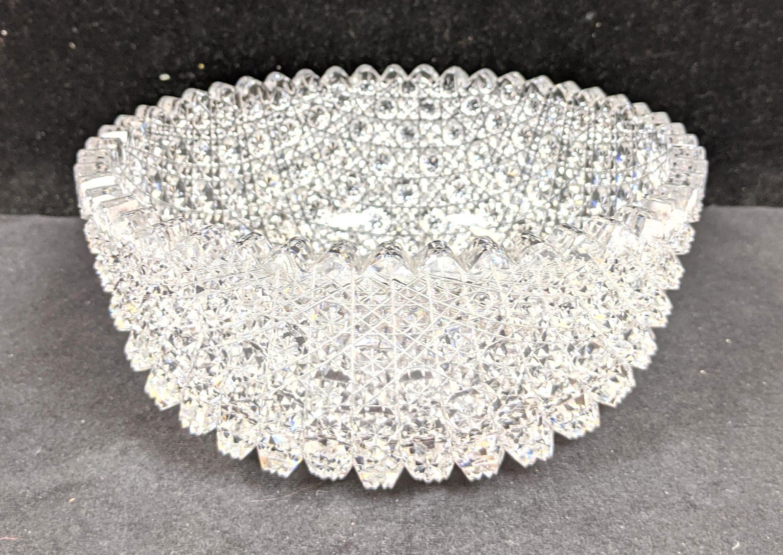 American Brilliant Cut Glass Bowl. Elaborately cut. (1 of 6)