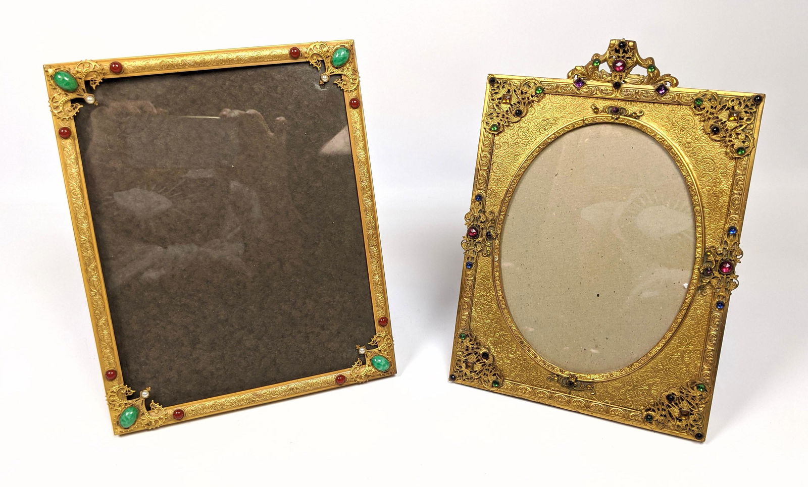 2 pcs Vintage Jeweled Picture Frames. (1 of 10)