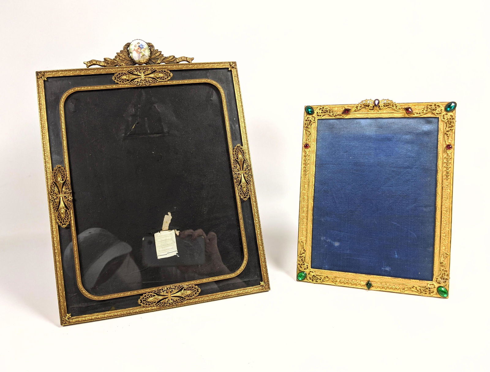 2 pcs Vintage Jeweled Picture Frames. (1 of 12)