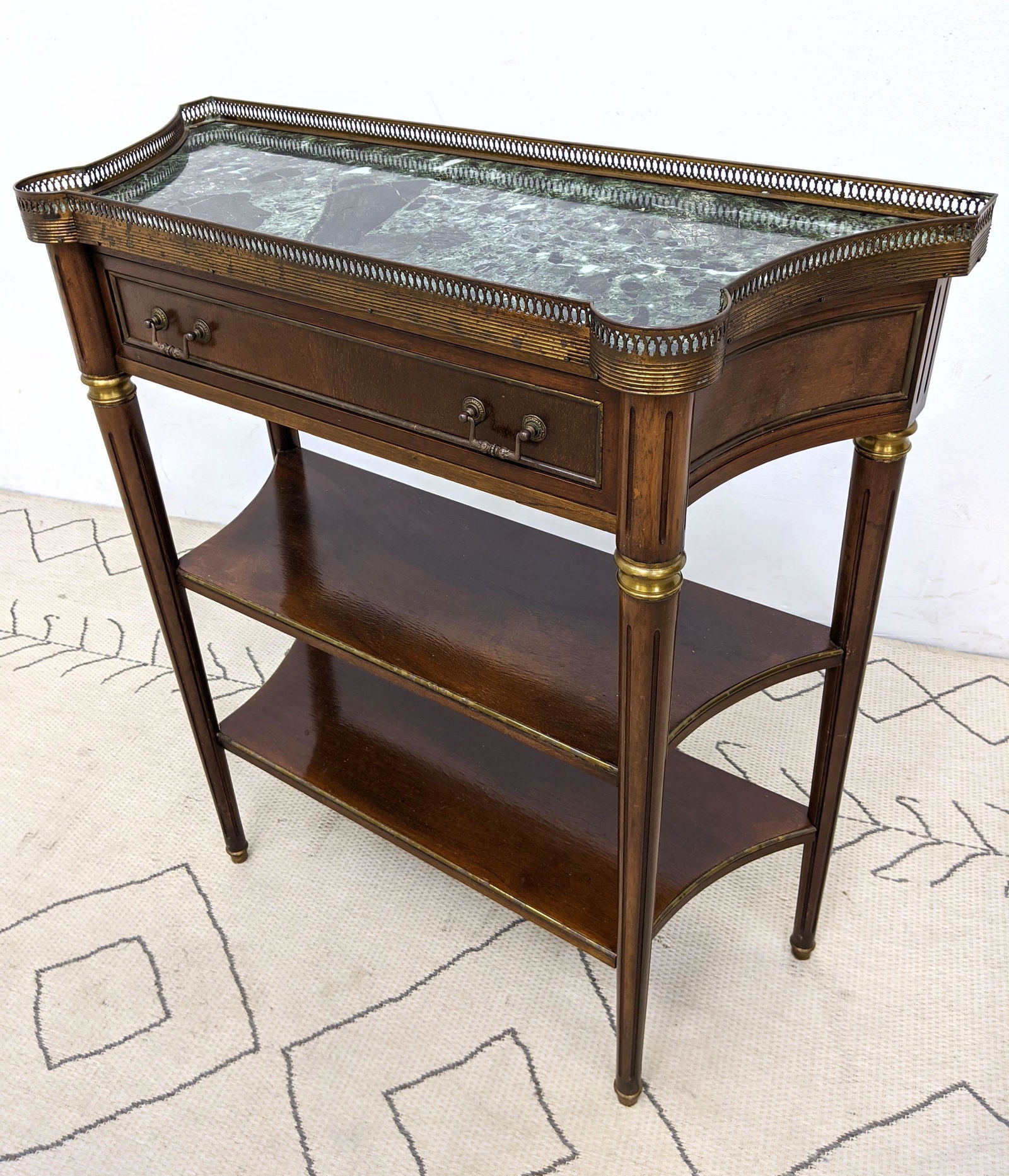 Italian Console table with Marble top and gallery. (1 of 13)