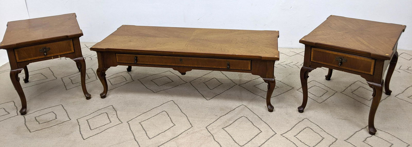 3pc THOMASVILLE Table Set. Coffee Table and End Tables. (1 of 17)