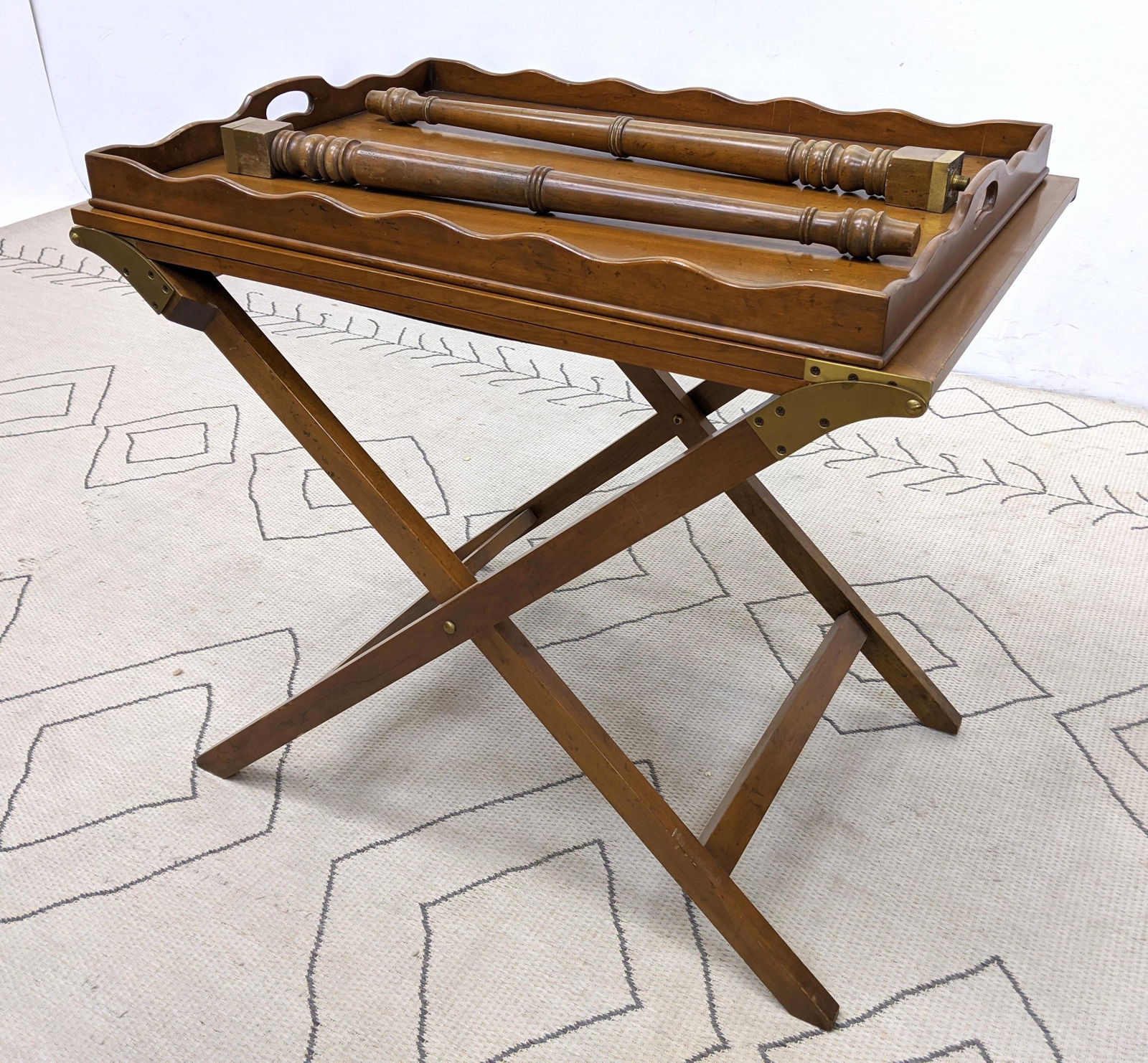 BAKER Mahogany Tray Top Butlers Table. Brass accents. D (1 of 13)