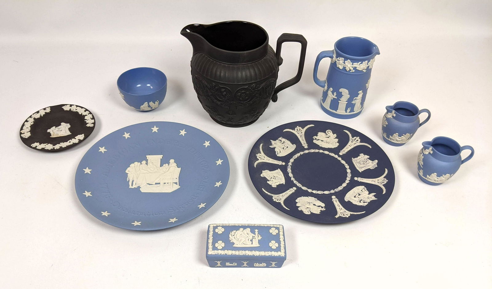 9pcs Wedgwood Jasperware. Made in England. Pitchers, di (1 of 15)