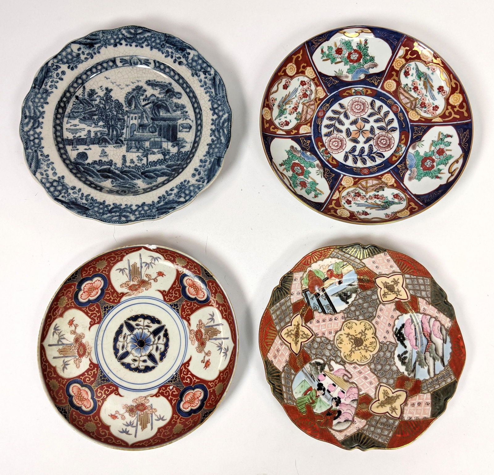 4pcs Asian Porcelains. 3 Imari plates and 1 Blue and Wh (1 of 16)