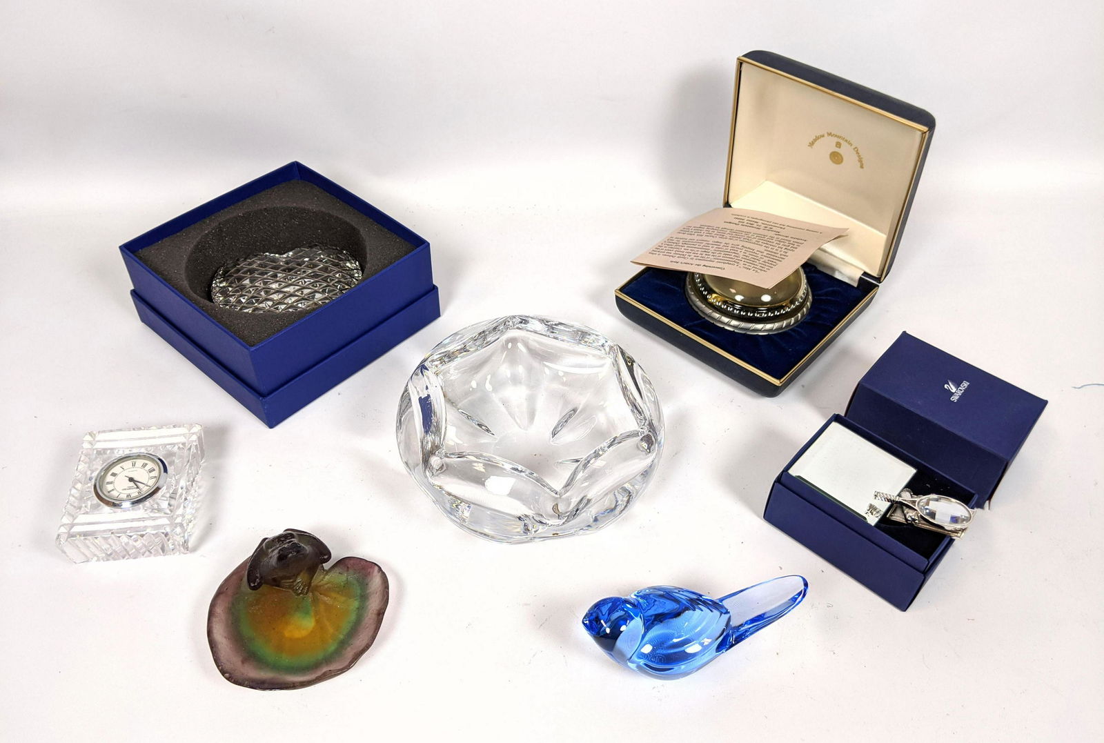 7pc Art Glass Lot.  Small DAUM frog Dish, Baccarat Bird (1 of 20)