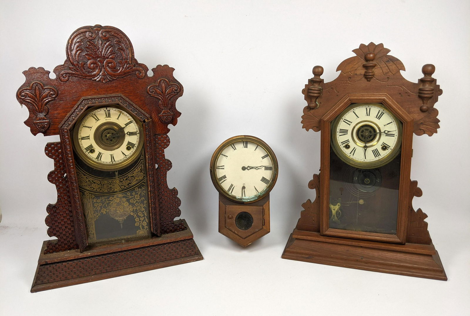 3pcs Antique Mantle Clocks.  Ginger Bread. (1 of 20)