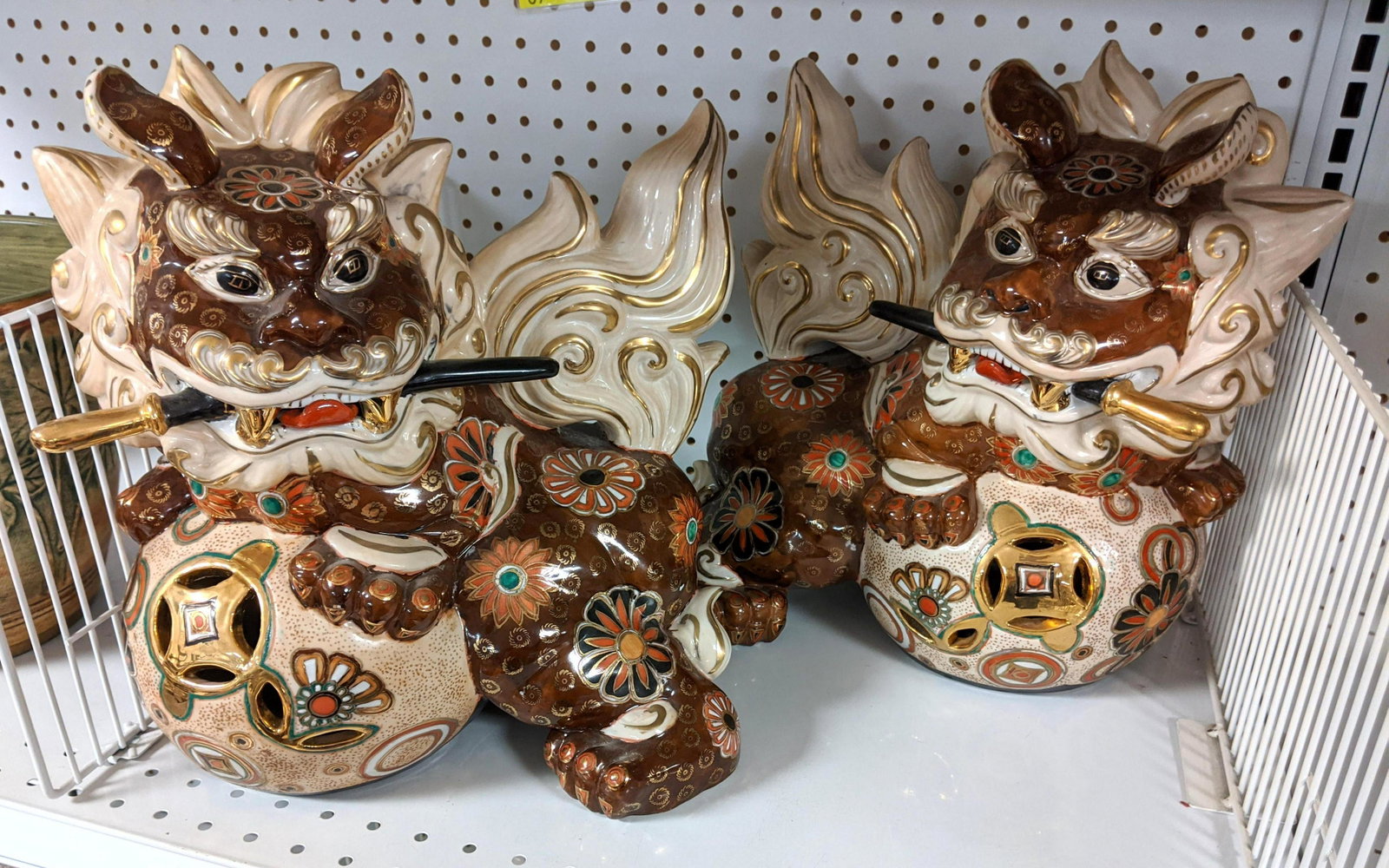Porcelain Foo Dogs.: Porcelain Foo Dogs.-- Dimensions: ---