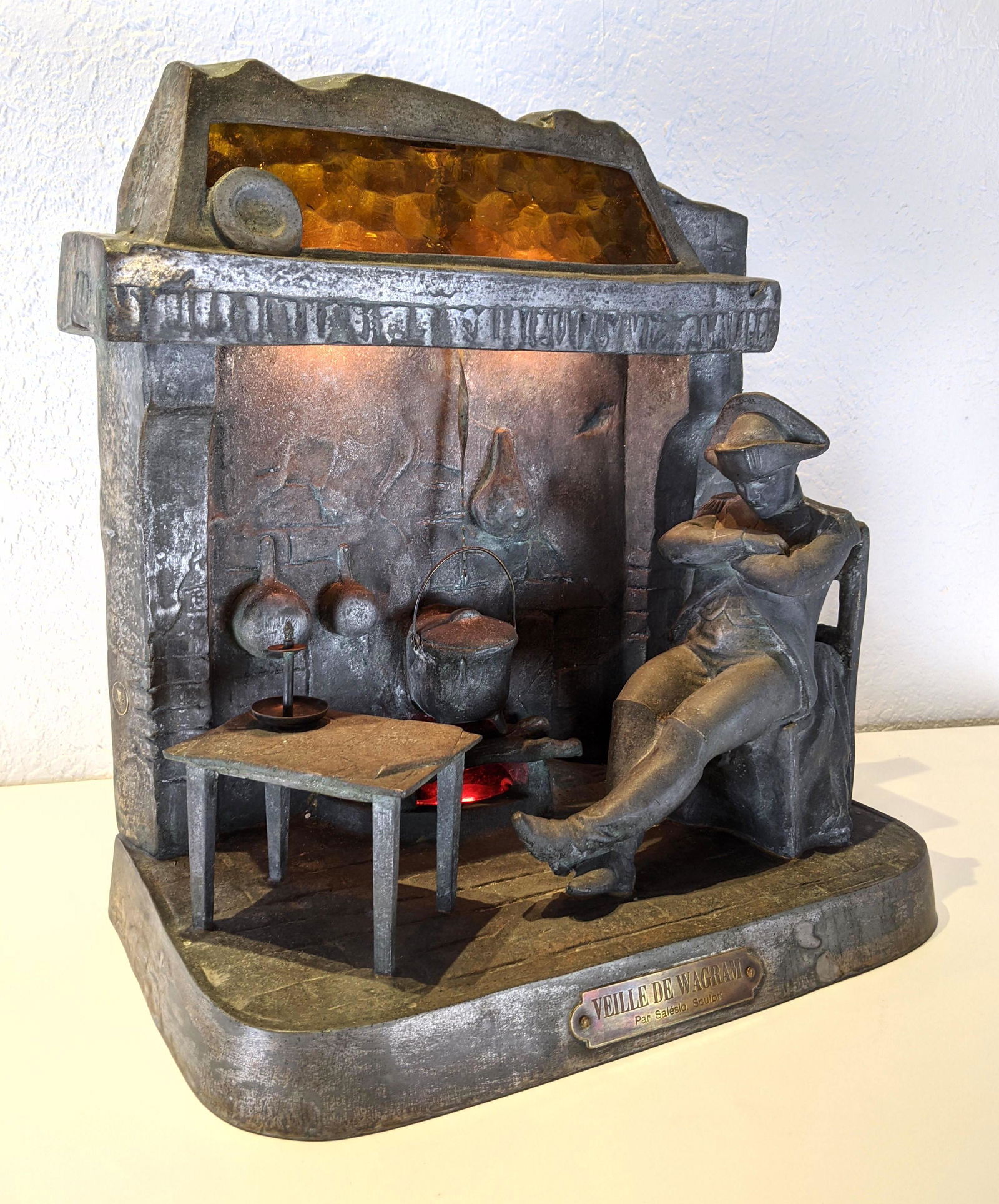 Metal Figural Hearth Sculpture Lamp. ÒVeille de WagramÓ (1 of 13)