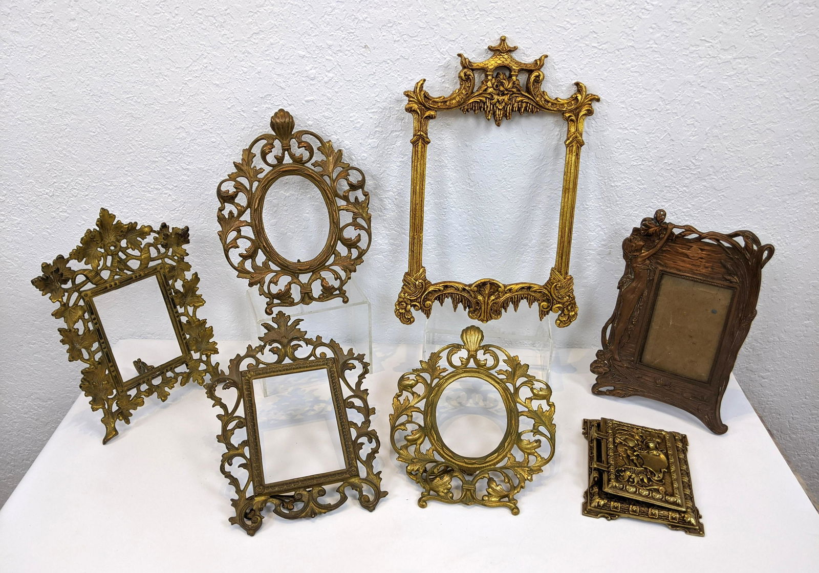 7pc Lot of Vintage Picture Frames. Ornate cast metal. O (1 of 12)