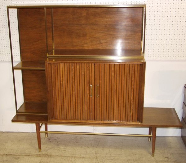 PAUL McCOBB STYLE WALNUT DISPLAY CABINET CREDENZA.
