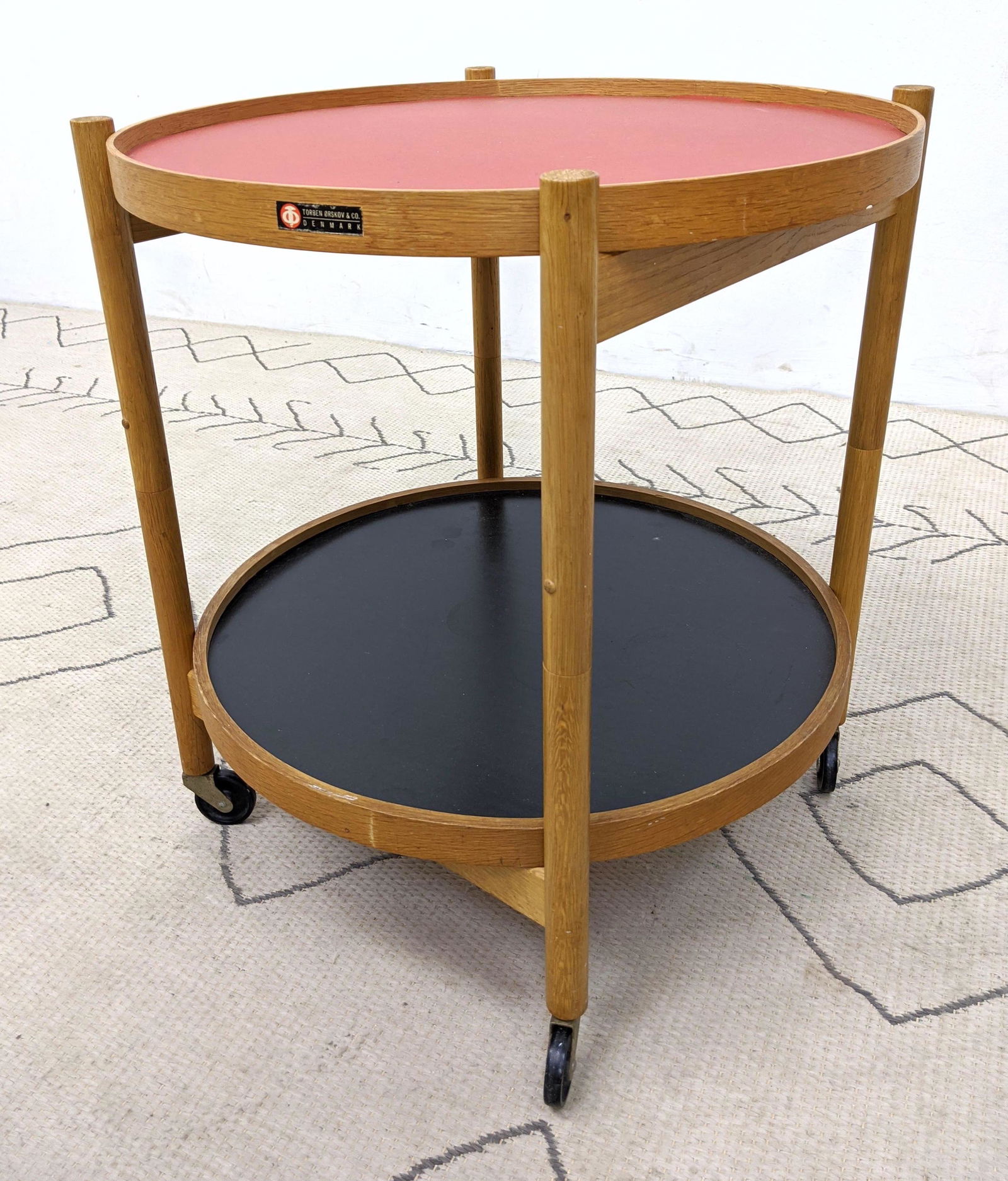 TORBEN ORSKOV Danish Modern Bar Cart Server. Collapsabl (1 of 10)