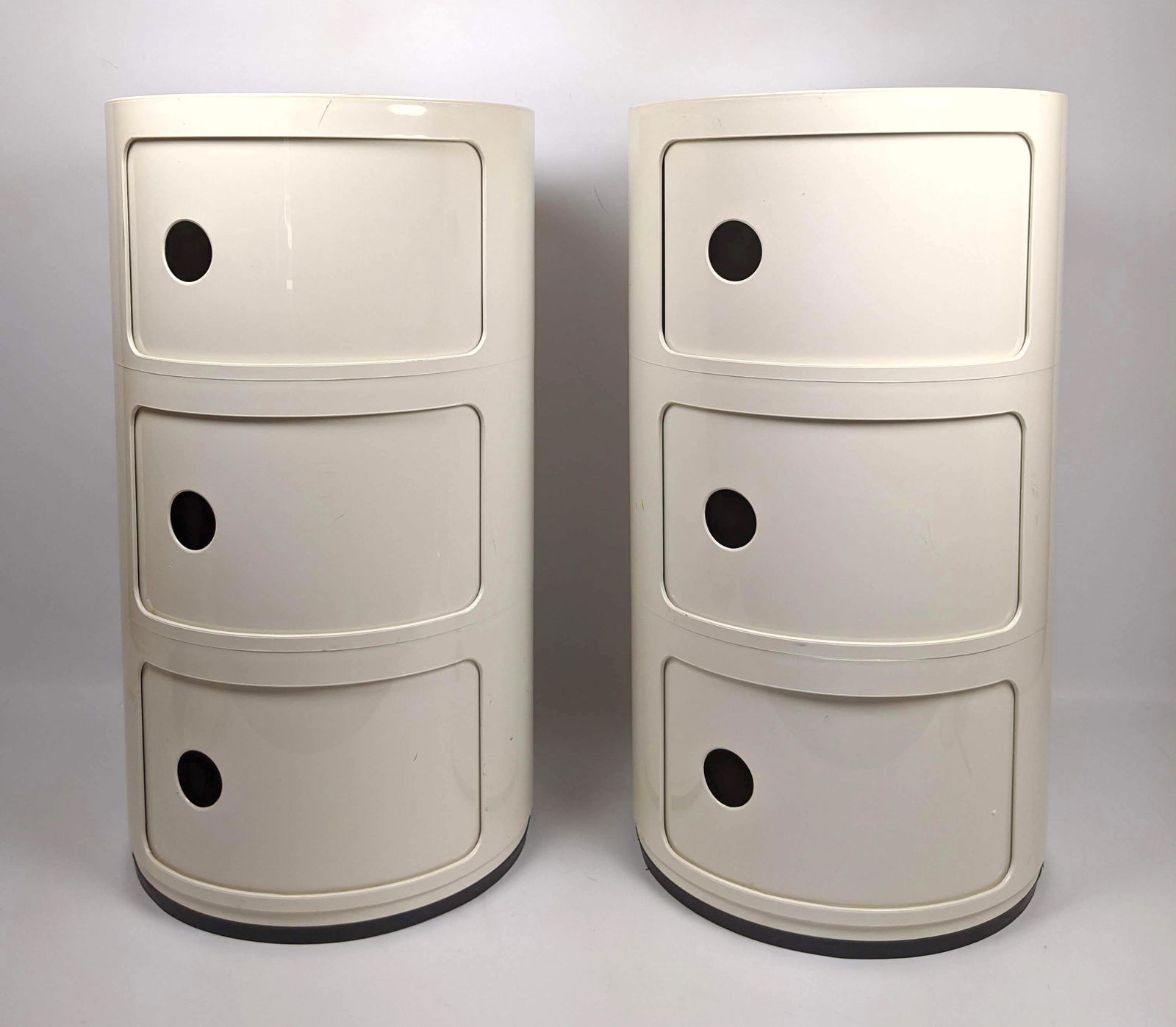 Kartell Anna Castelli Componibili Storage Units. Stacki (1 of 13)