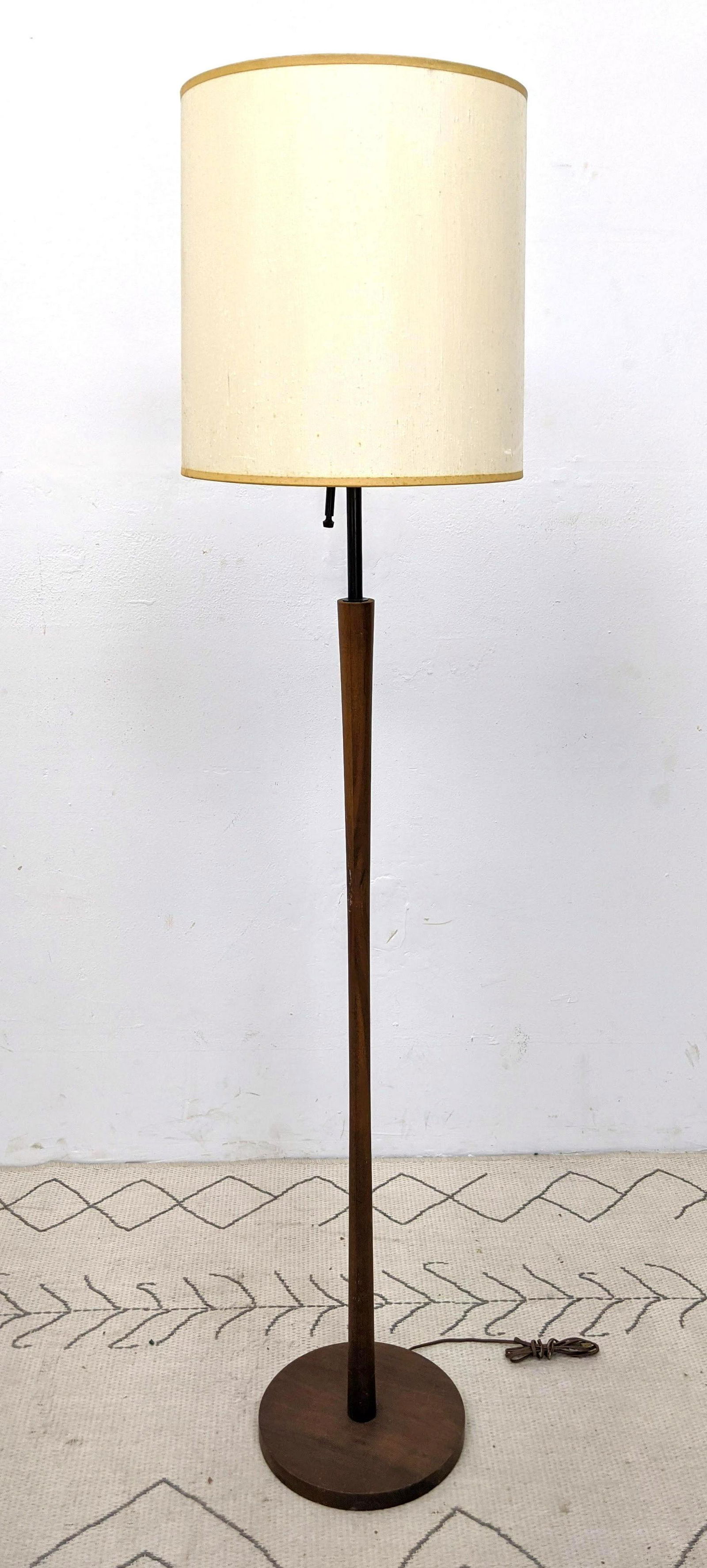 Danish Modern Flared Column Floor Lamp. Modernist Floor (1 of 12)