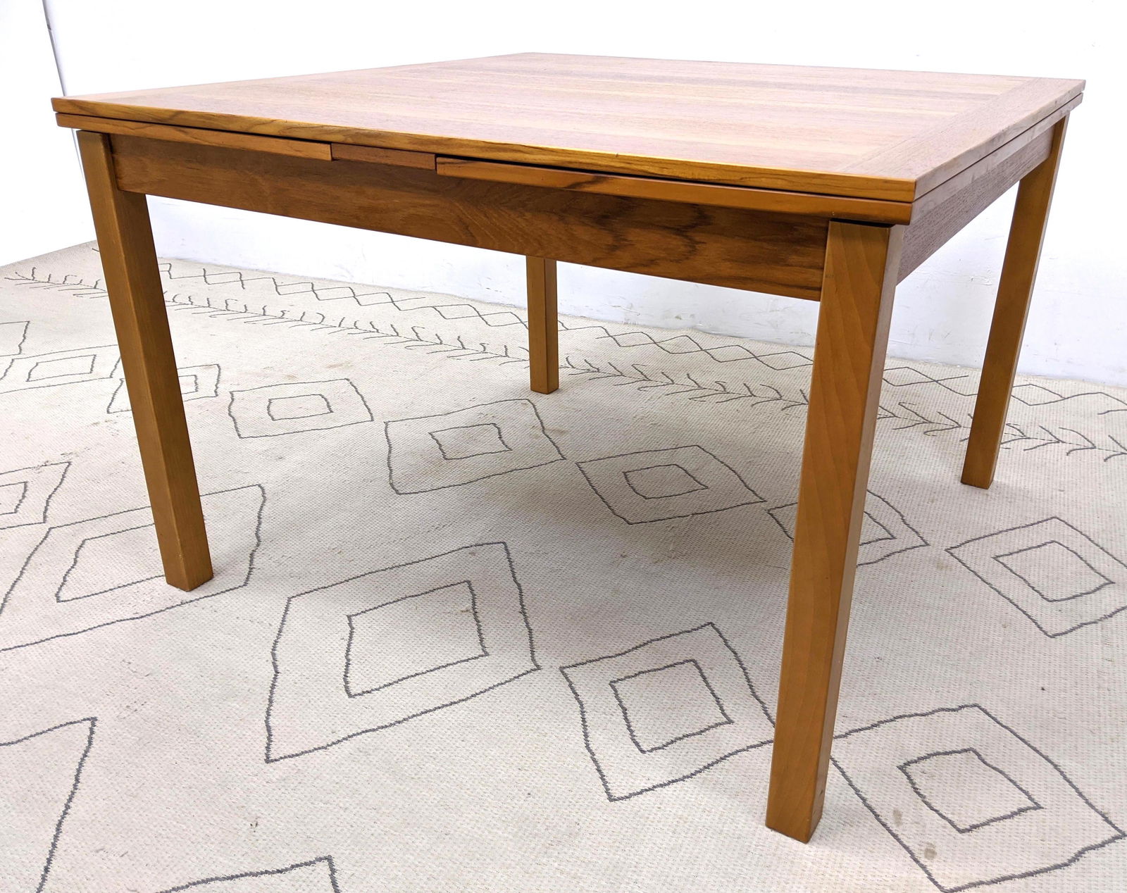 ANSAGER Danish Modern Teak Dining Table. Refractory Sty (1 of 15)