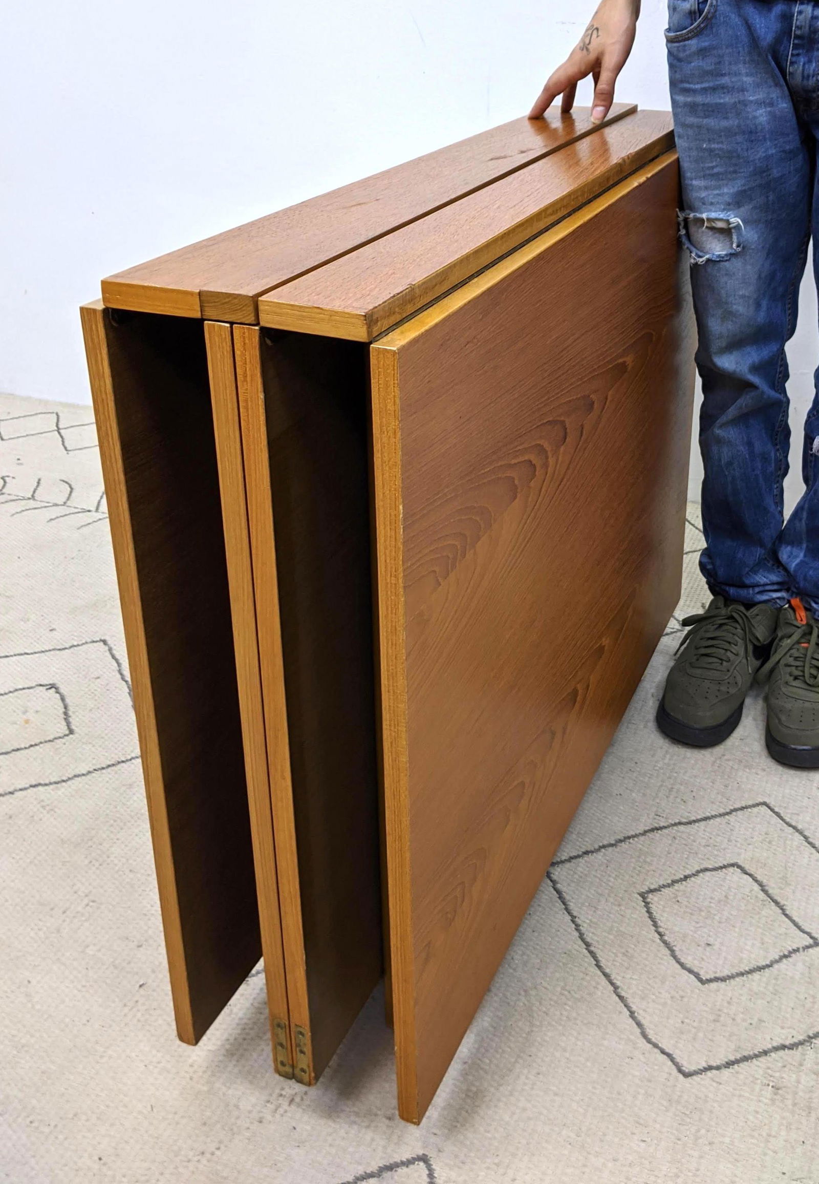 BRUNO MATHSSON "Maria" Dropside Dining Table. Unsigned. (1 of 14)