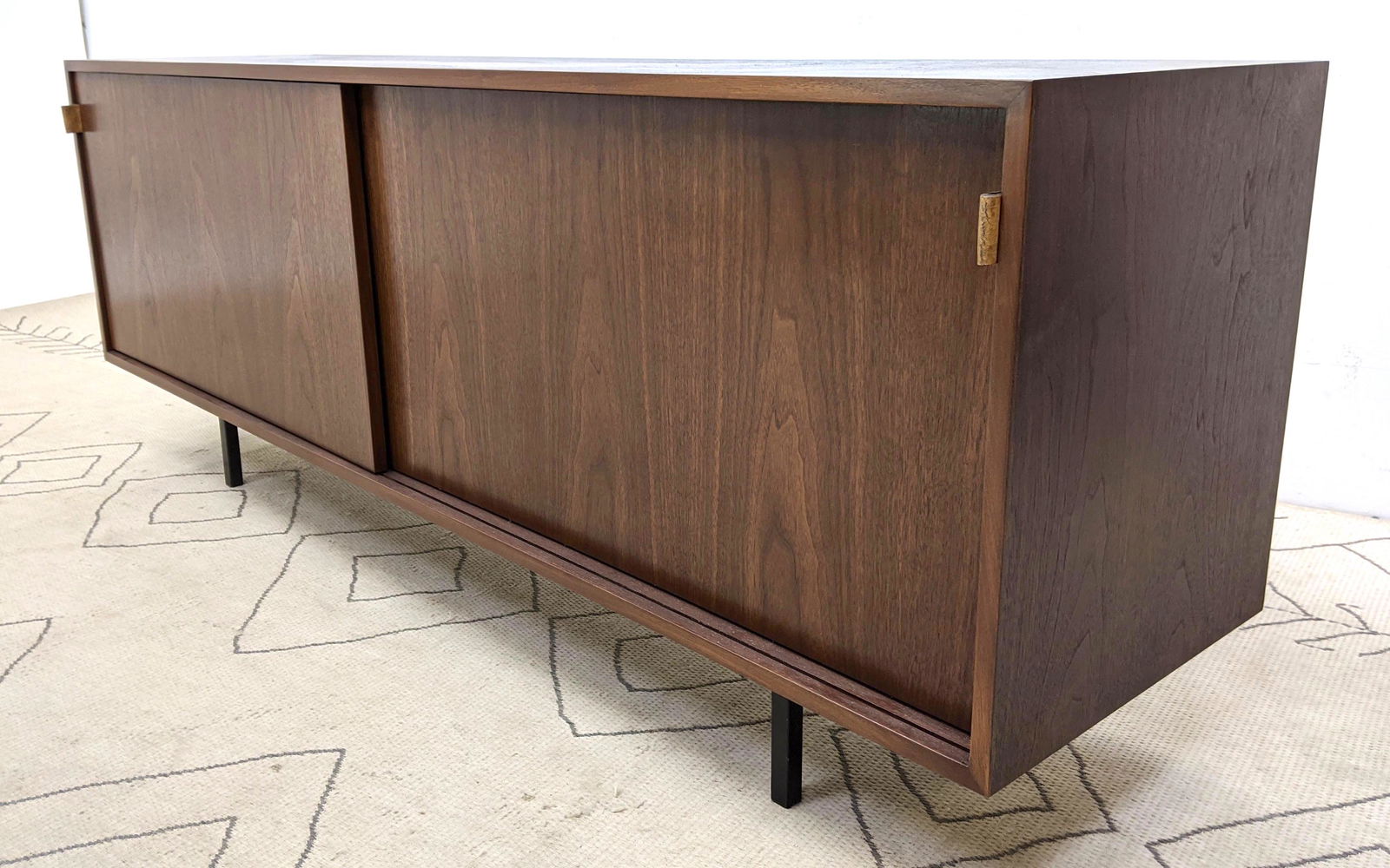 Florence Knoll Credenza Cabinet. Walnut. (1 of 11)
