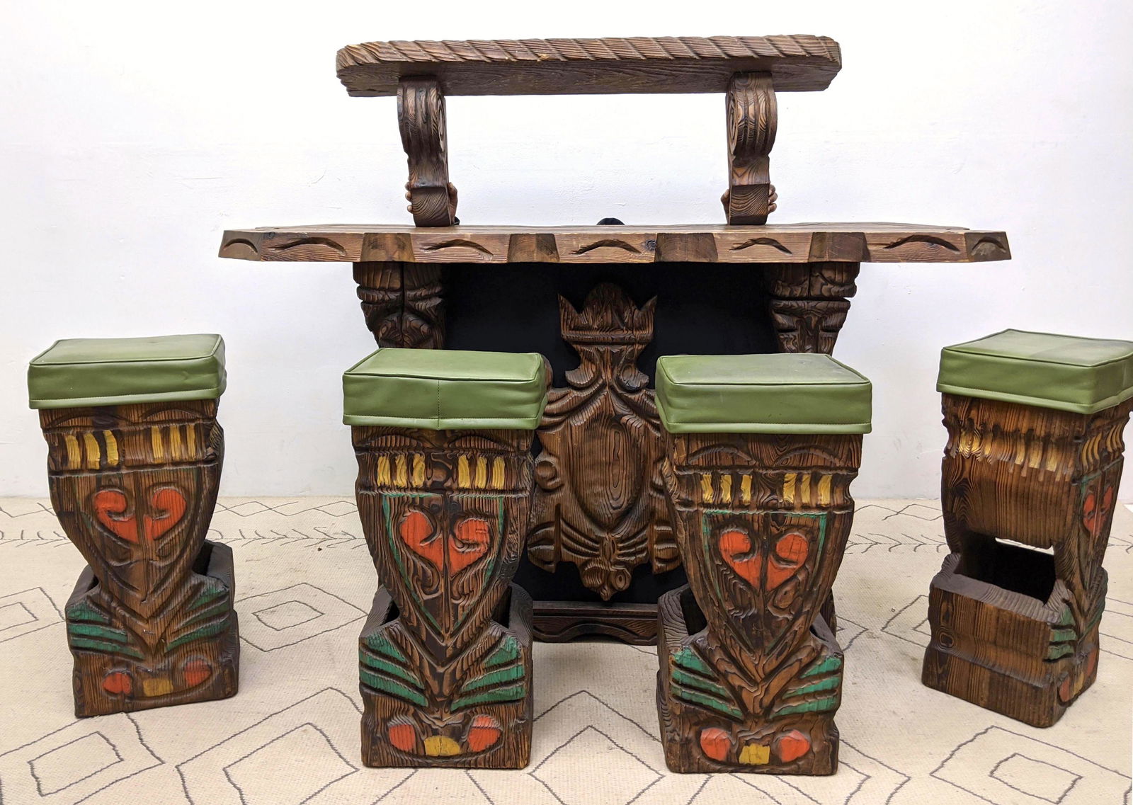 WITCO Attributed Bar with 4 stools and back bar shelf. (1 of 20)