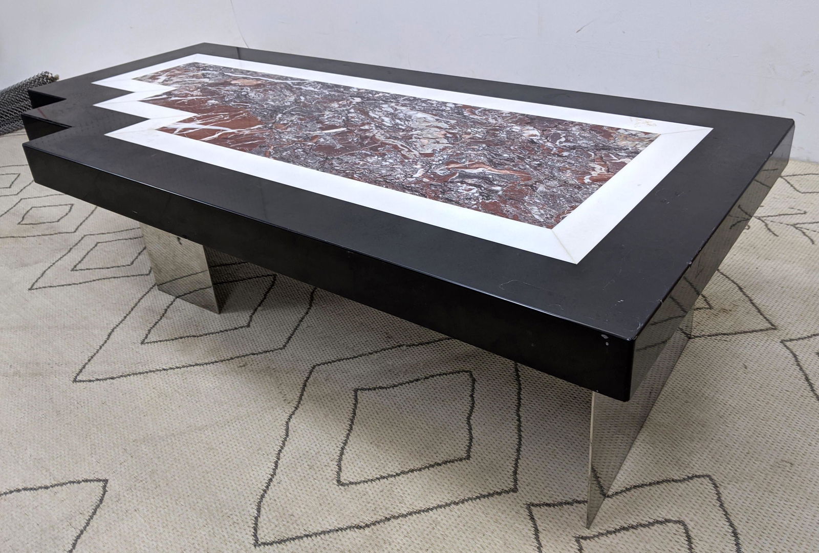 Oversized Decorator Coffee Cocktail Table.  Large Shape (1 of 12)