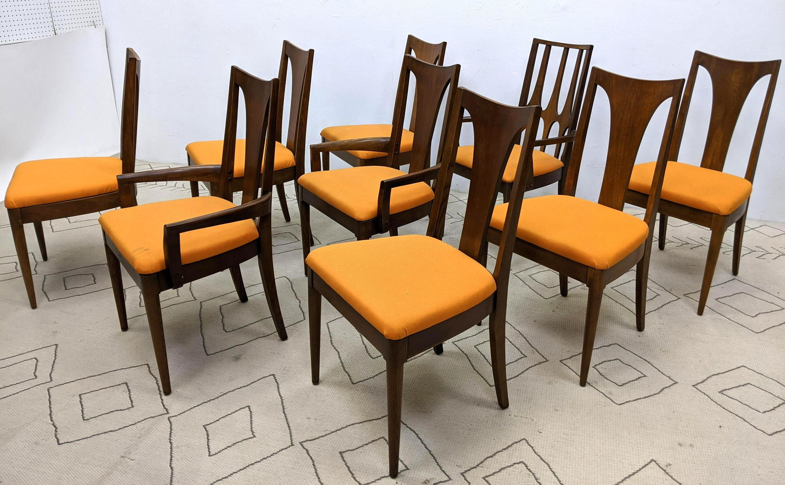 Set 8 Plus 1 BROYHILL Brasilia Dining Chairs. 1 with op (1 of 16)