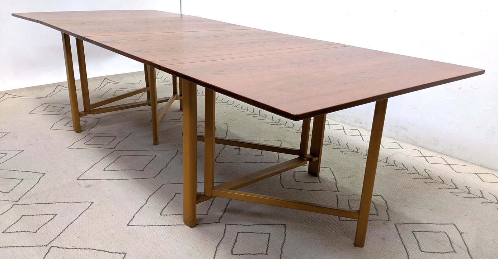 BRUNO MATHASSON Maria Dining Table. Drops side converti (1 of 12)