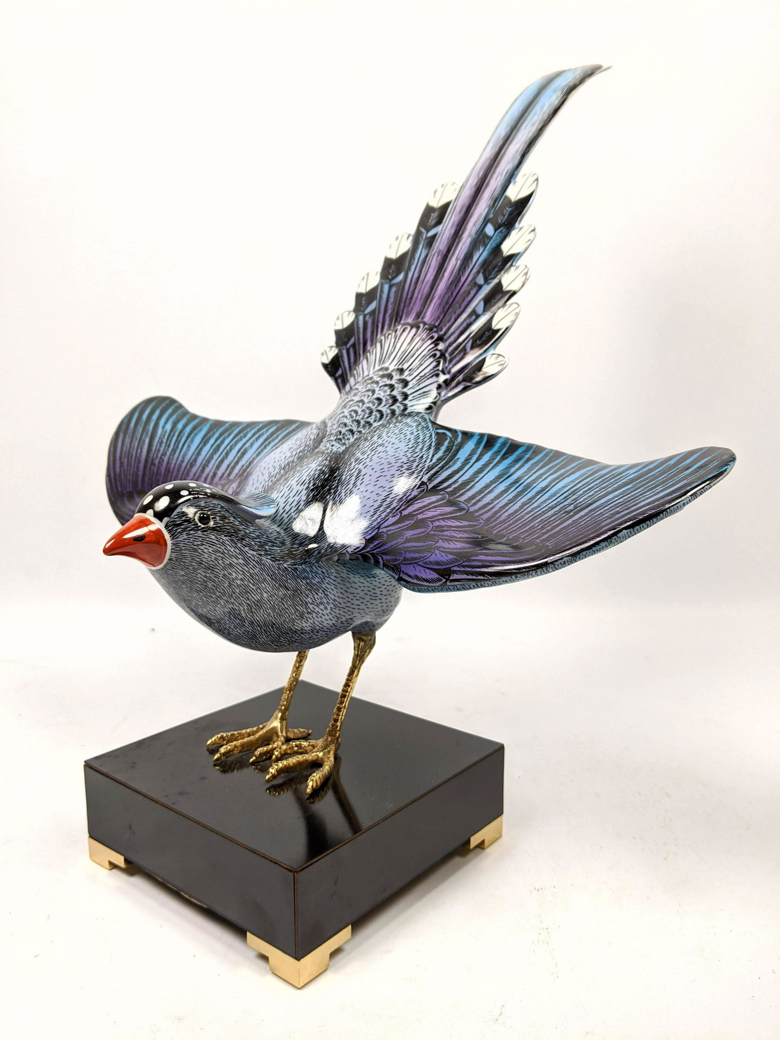 Oggetti Mangani Porcelain Bird on Stand. Porcelain bird: Oggetti Mangani Porcelain Bird on Stand. Porcelain bird on stand, made in Italy-- Dimensions: H: 14.5 inches: W: 12 inches: D: 13 inches ---