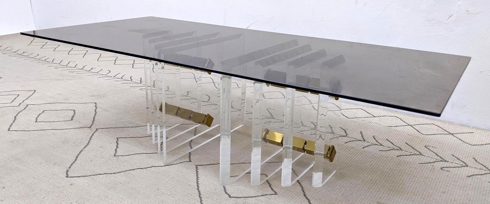 70s Modern Lucite and Brass Coffee Cocktail Table. 2 st (1 of 11)