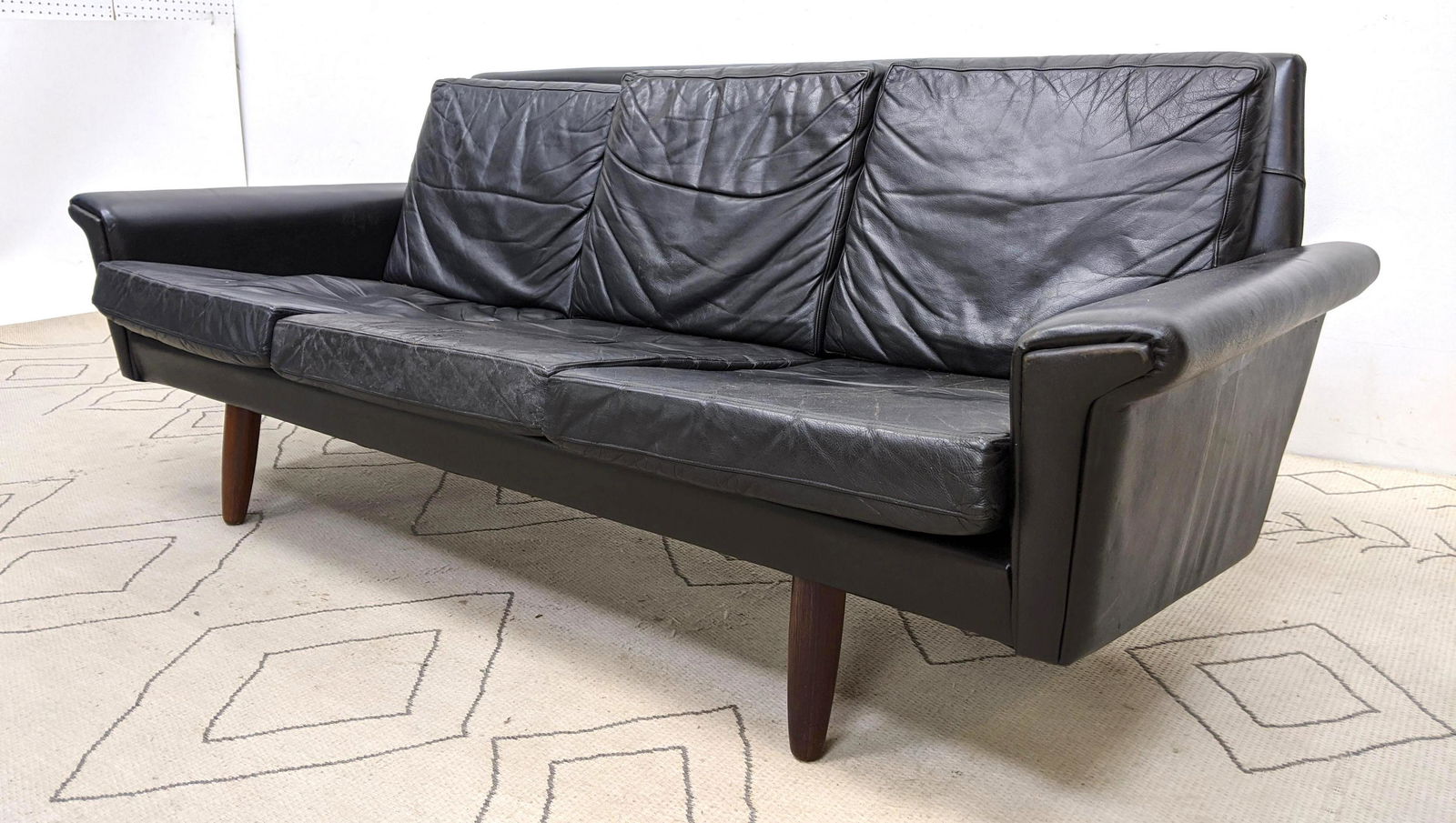Danish Modern Leather Sofa Couch on Thick Rosewood Peg (1 of 9)