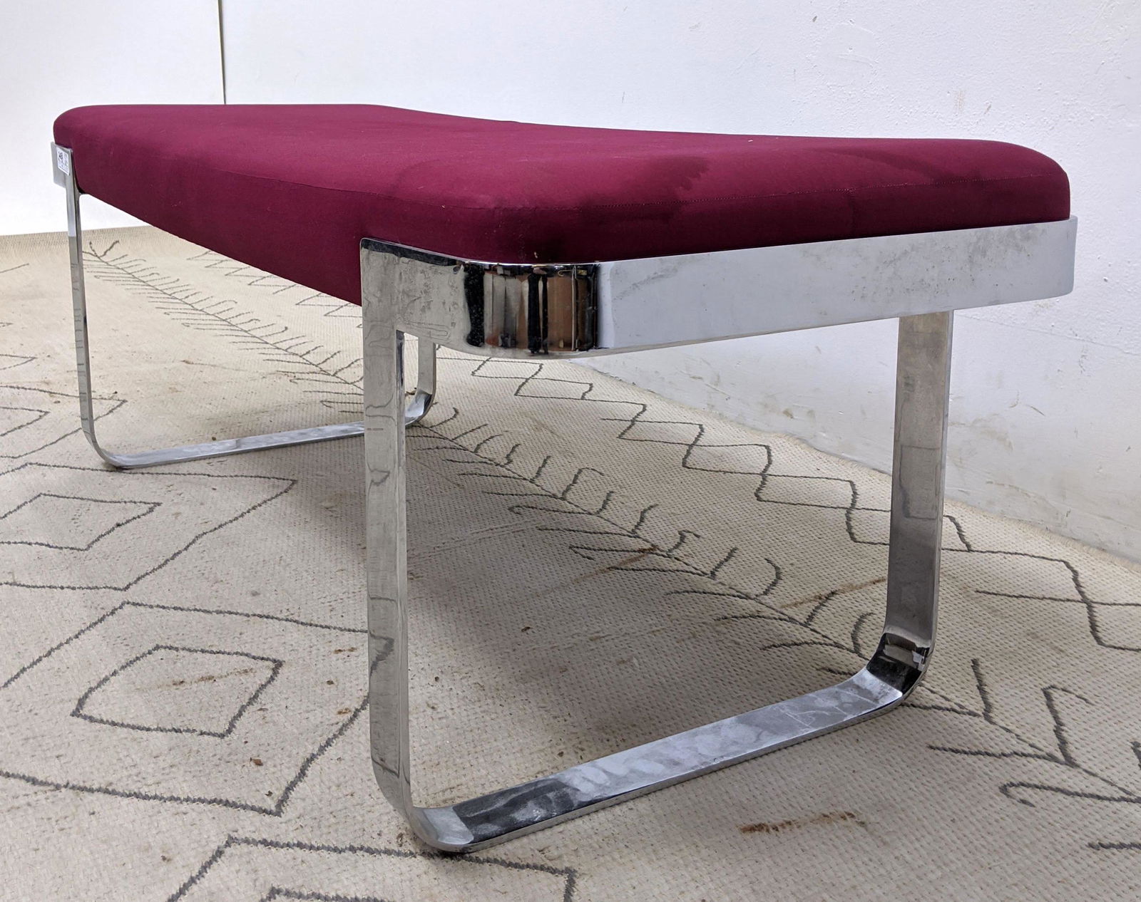 TRI-MARK TULIP Stains to upholstery. Wide Chrome Frame (1 of 10)