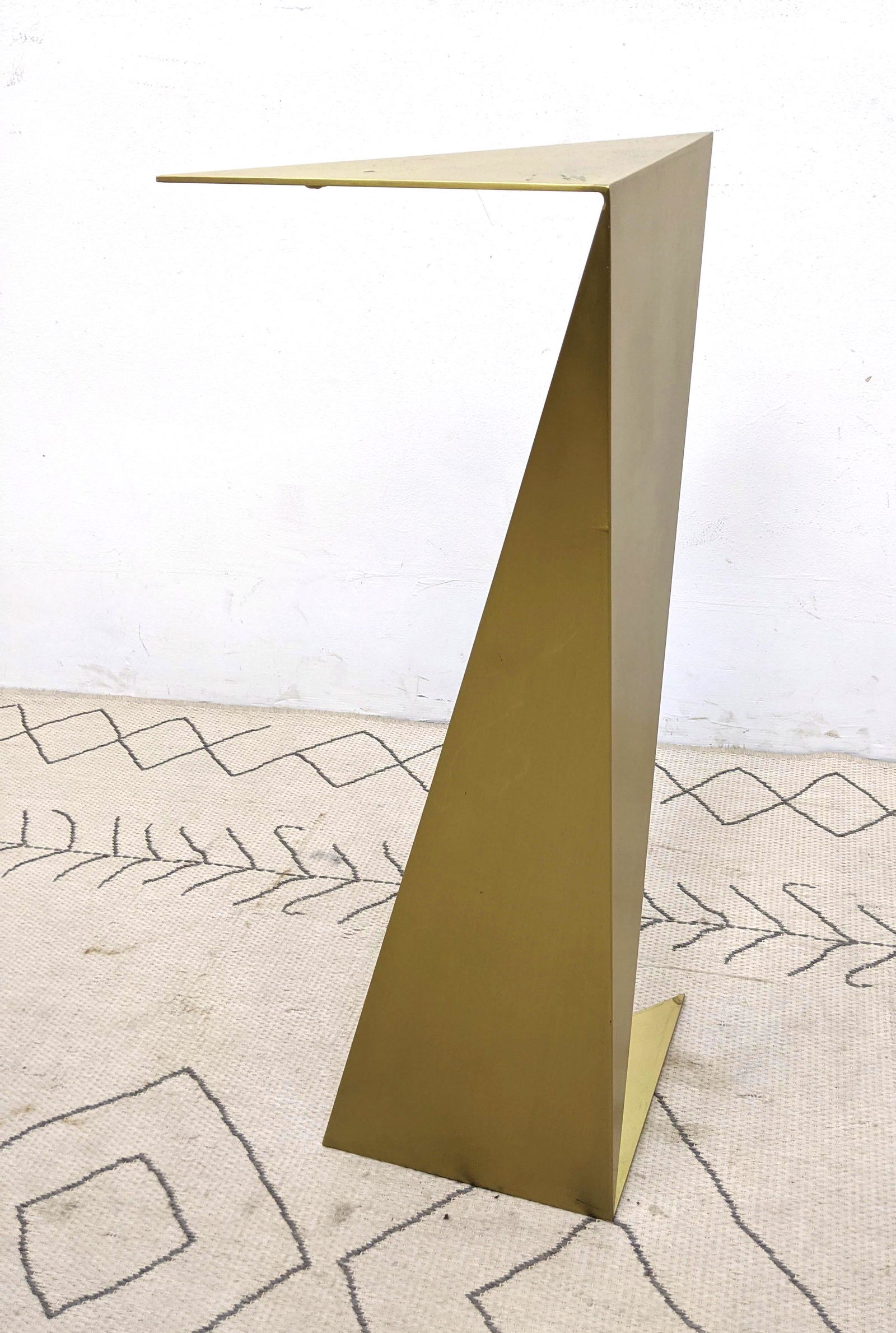 Origami Style Steel Pedestal Stand.  Gold finish. (1 of 6)