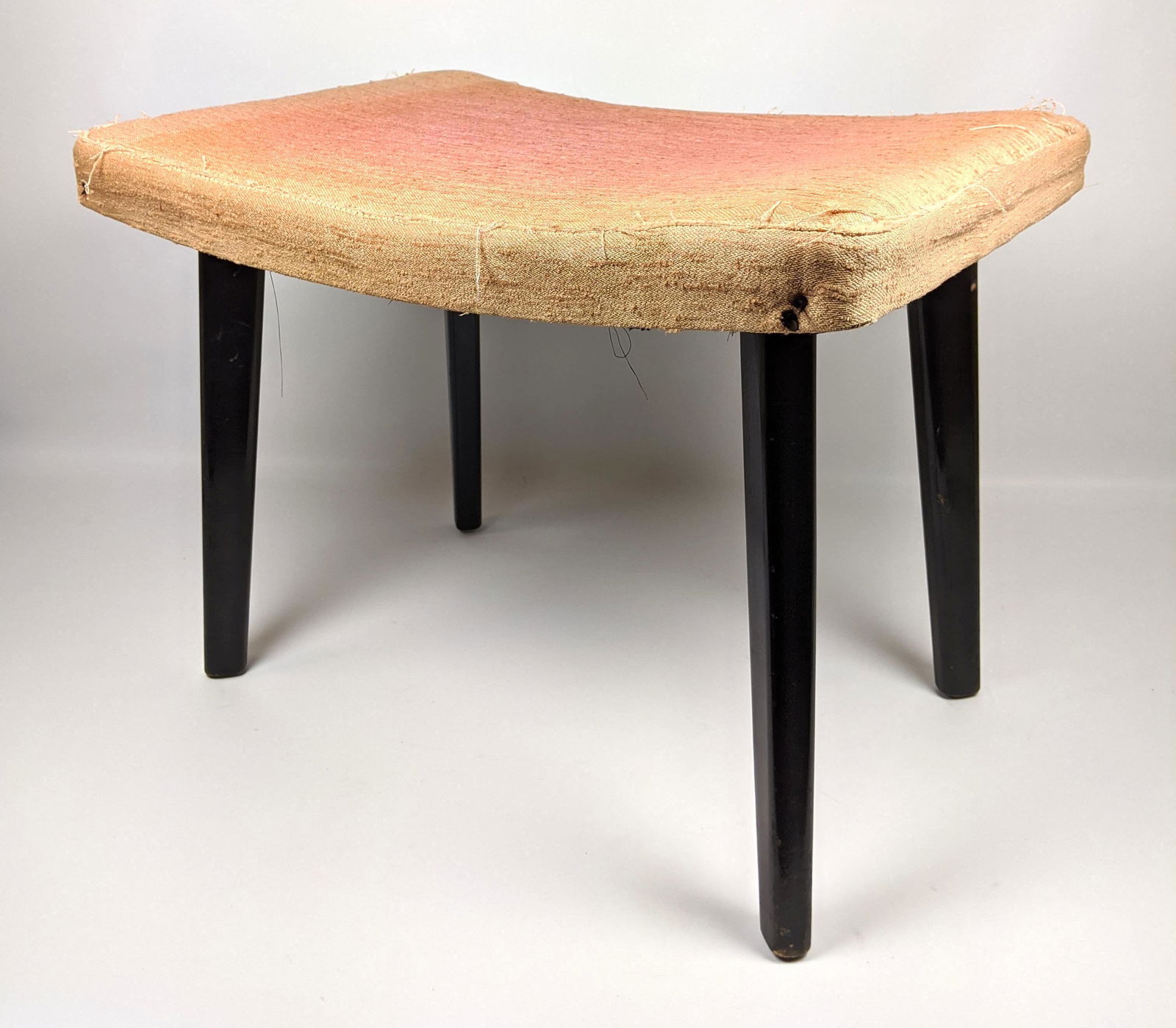 Mid Century Modern Ottoman Stool bench. (1 of 7)