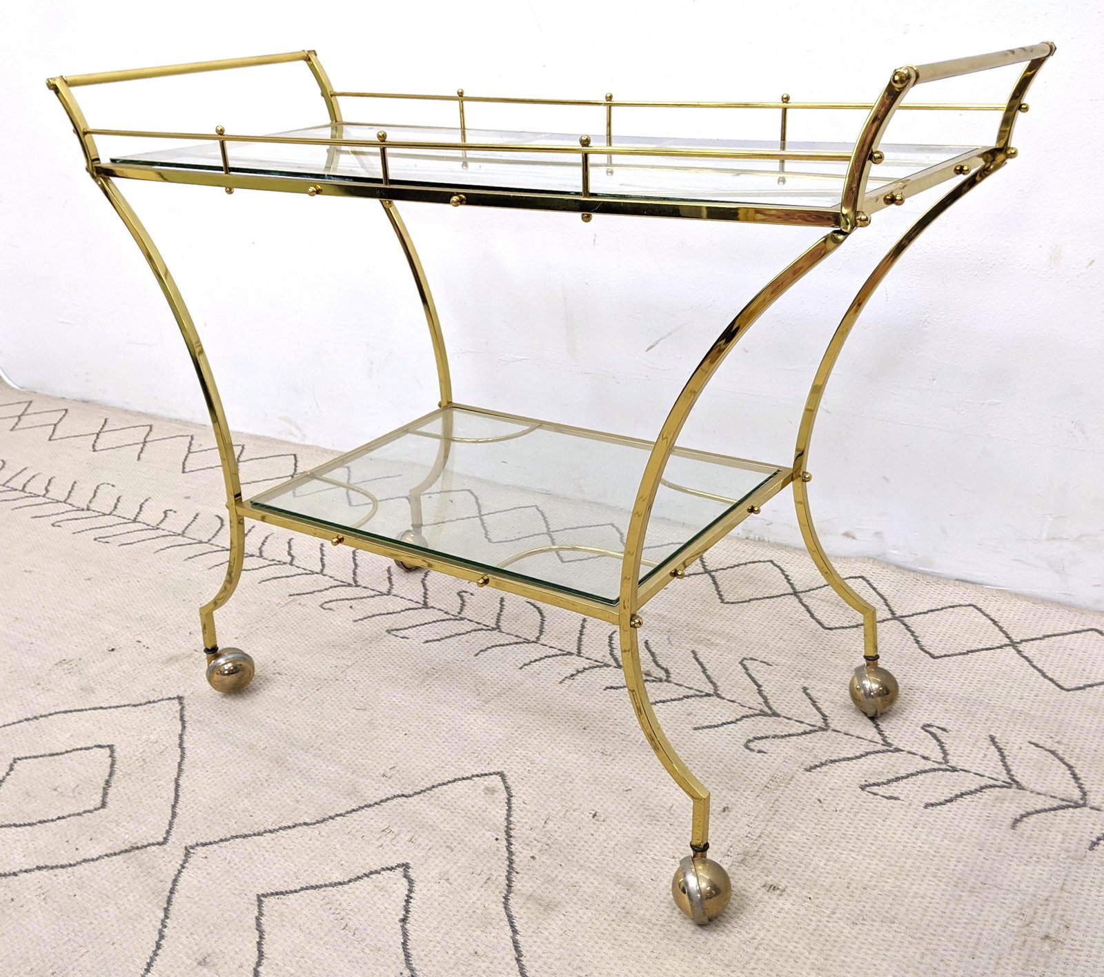 Mid Century Modern Brass Bar Cart with Glass Shelves. (1 of 14)