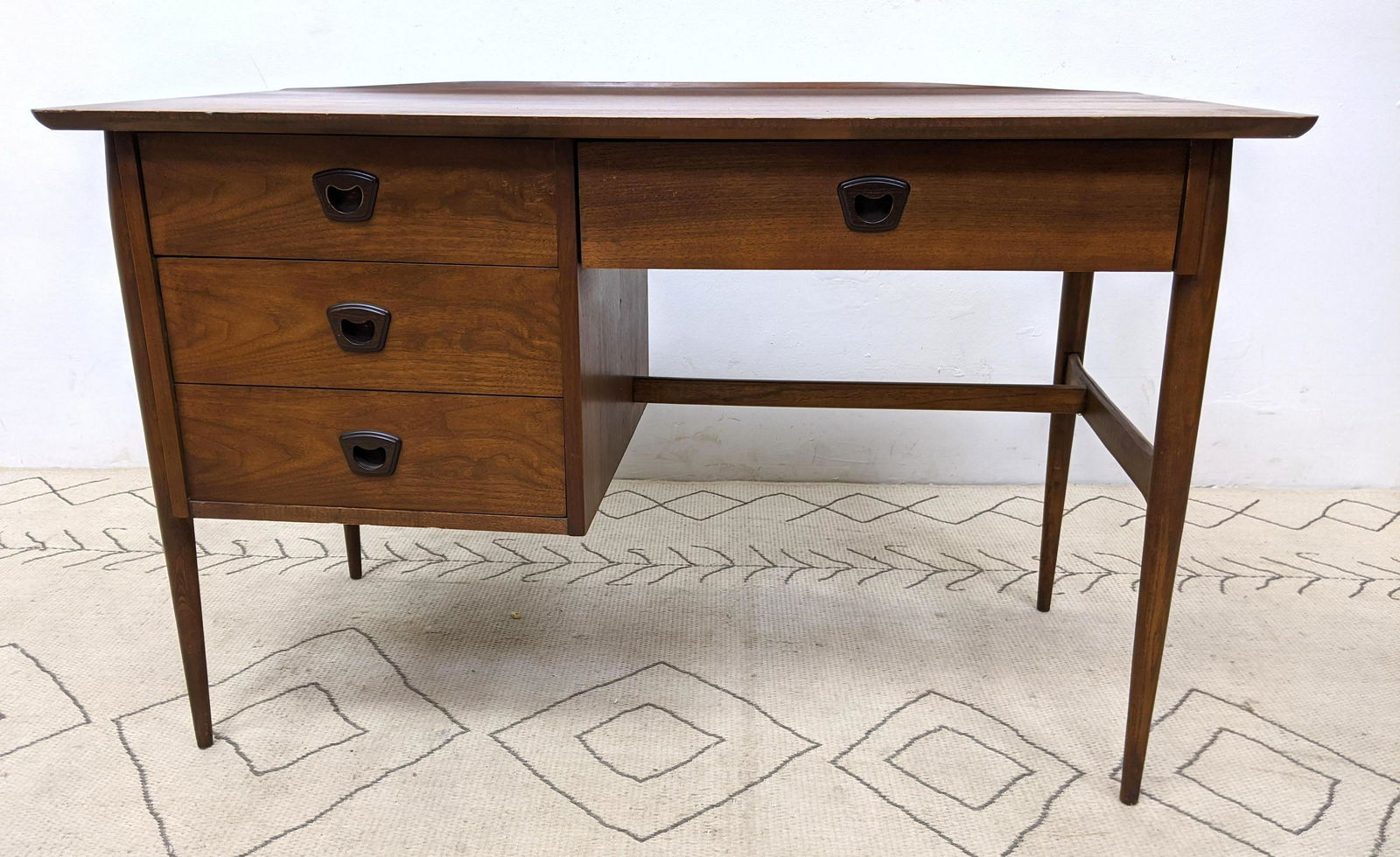 BASSETT American Modern Walnut Desk with Wood Handles. (1 of 16)