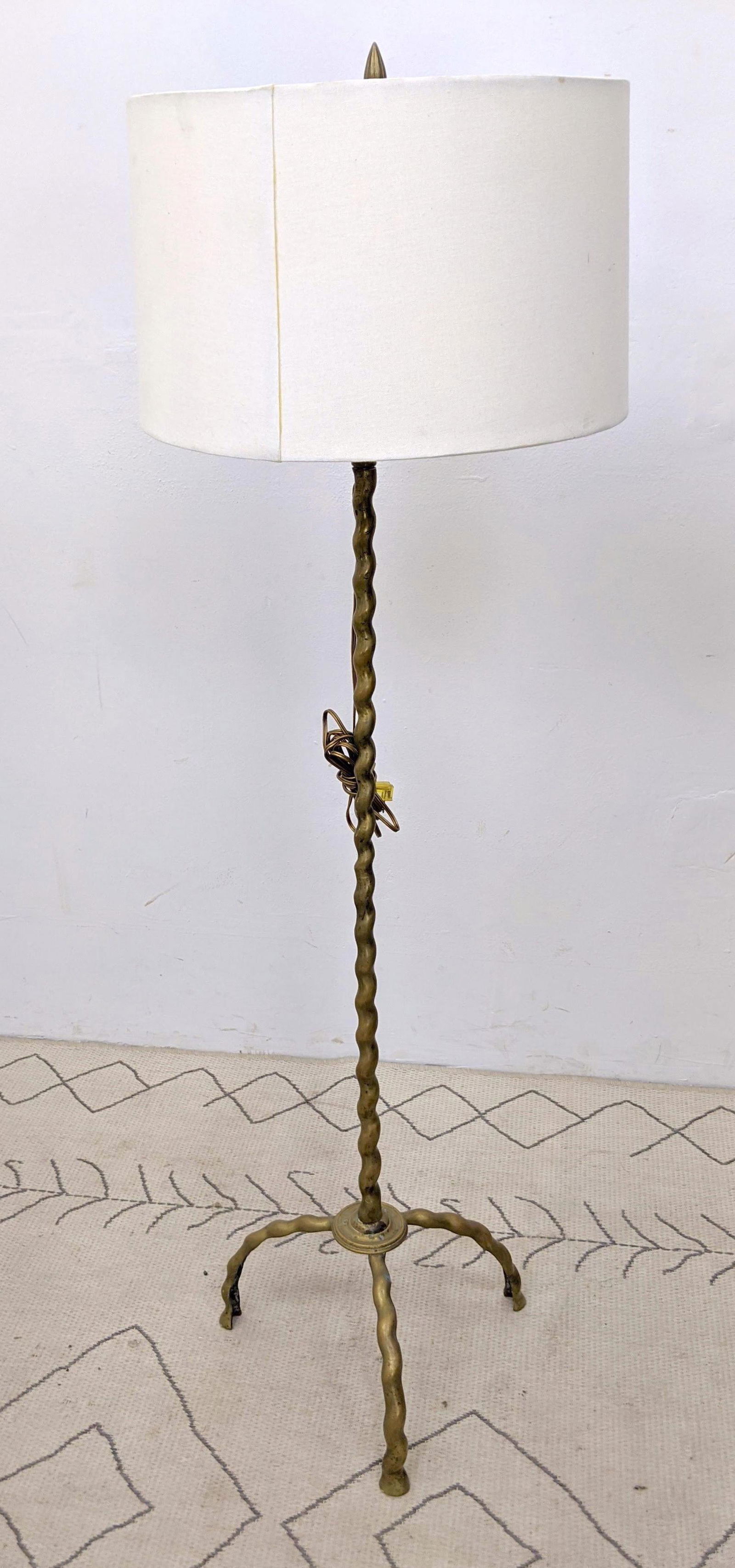 Decorator Brass Floor Lamp. with three arched legs and (1 of 13)