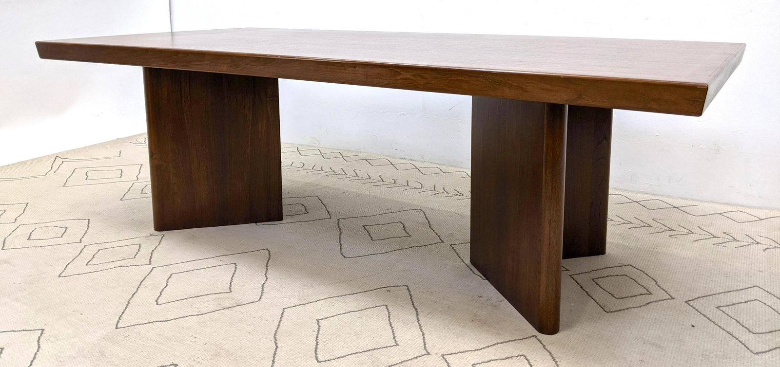 Mid Century Modern Coffee Cocktail Table. Beveled edge.: Mid Century Modern Coffee Cocktail Table. Beveled edge. -- Dimensions: H: 28 inches: W: 84 inches: D: 42 inches ---