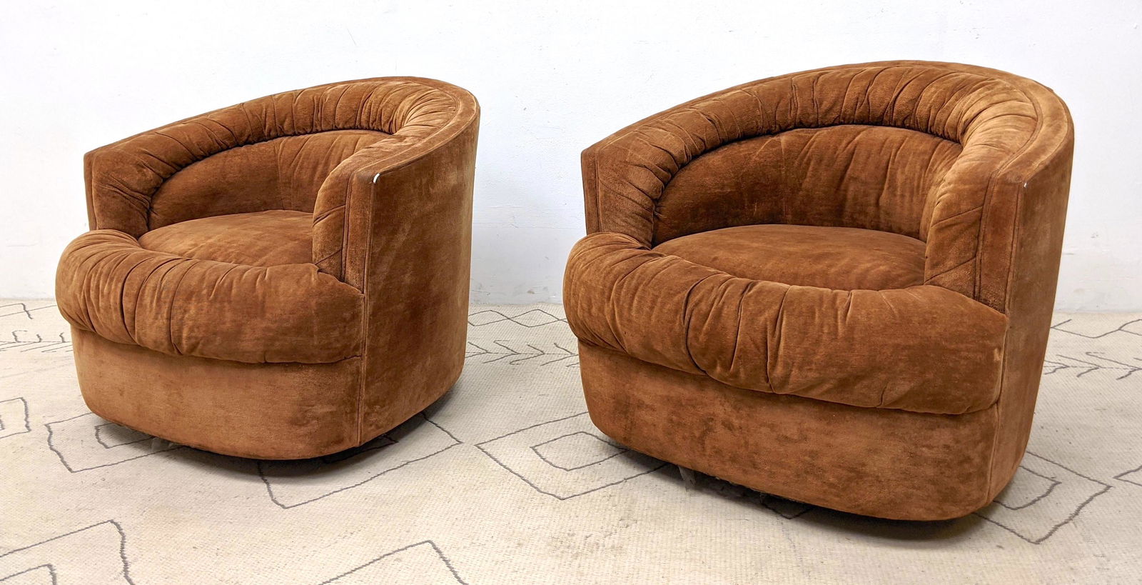 Pair Mid Century Modern  Barrel Back platform base. (1 of 14)