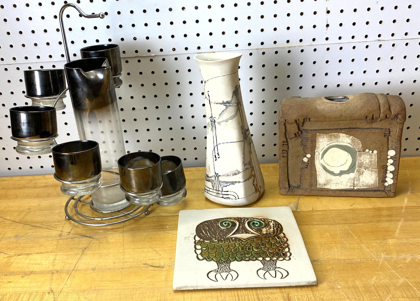 Mid Century Modern Lot. Bennington, Pitcher with glass, (1 of 12)